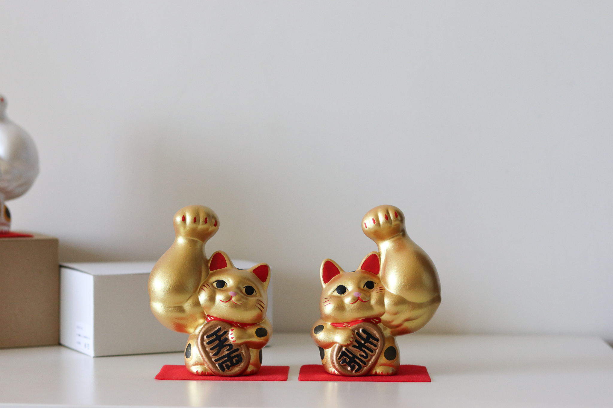 日本 龍虎堂 筋肉 剛腕 千萬兩 金招財貓(大)