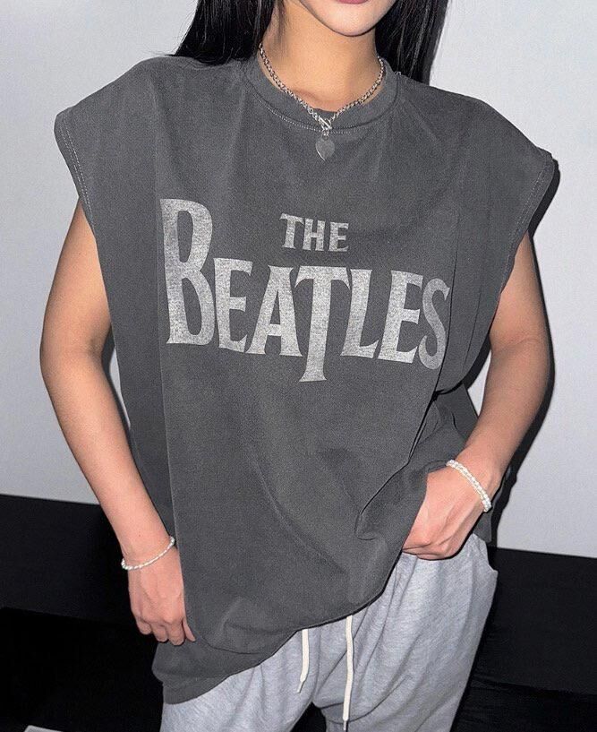 Oversize英文字背心 manhattans-041V