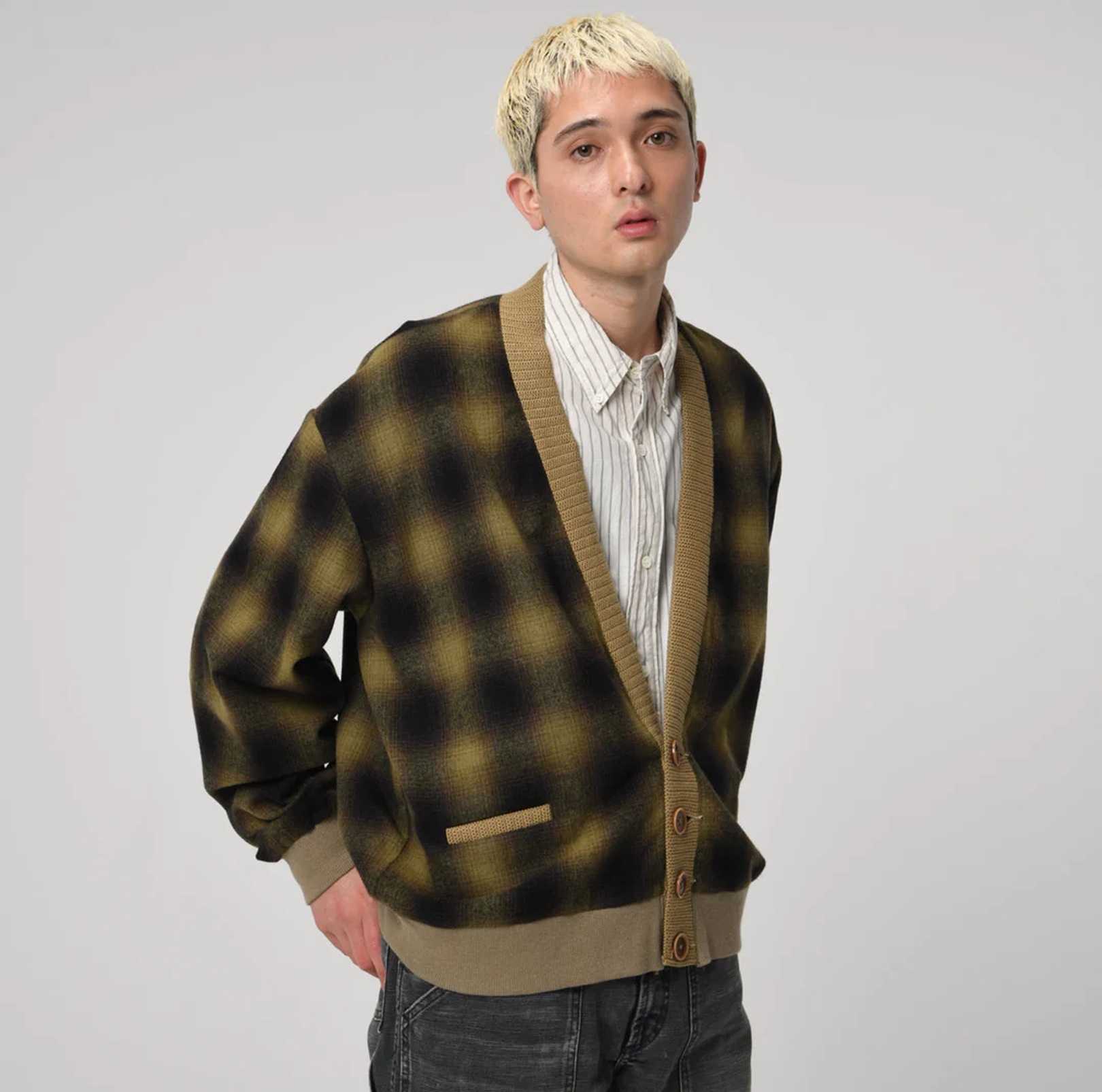 BOWWOW WOOL CHECK CARDIGAN - PRE ORDER ITEM (預訂中)