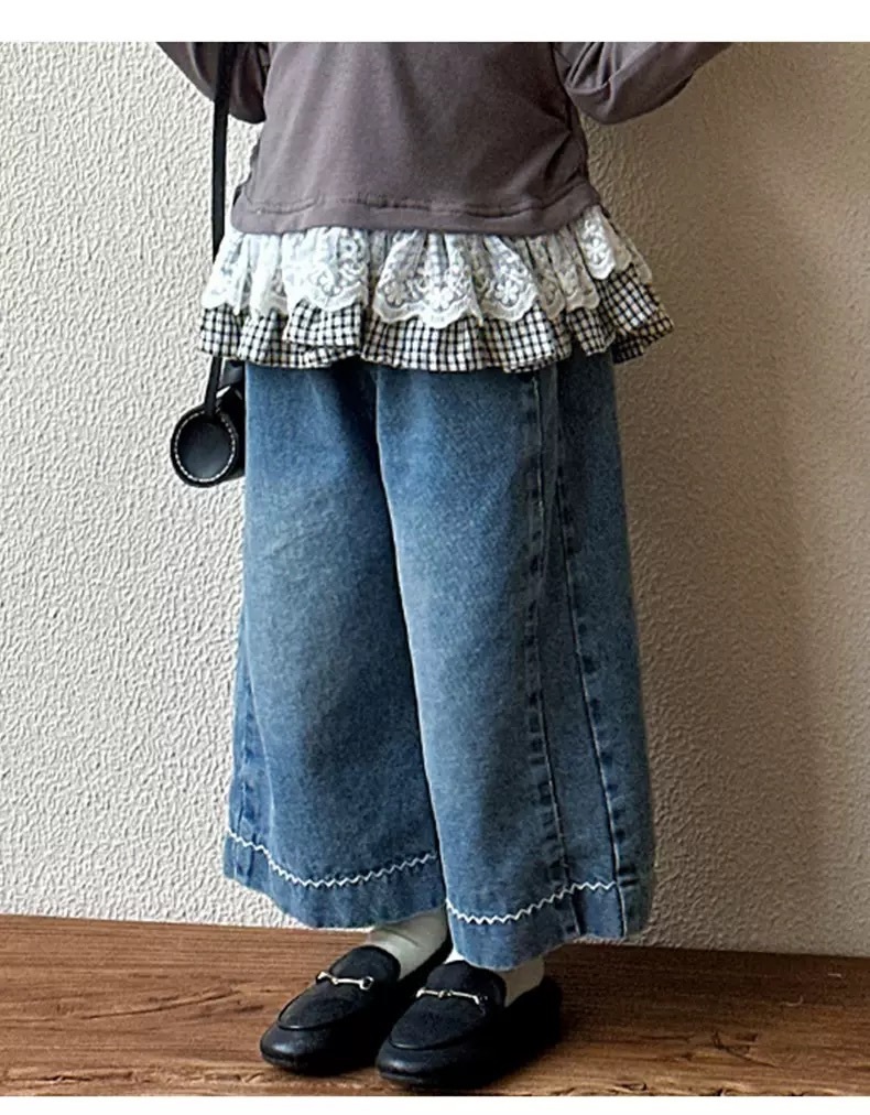 時髦曲線花邊牛仔褲