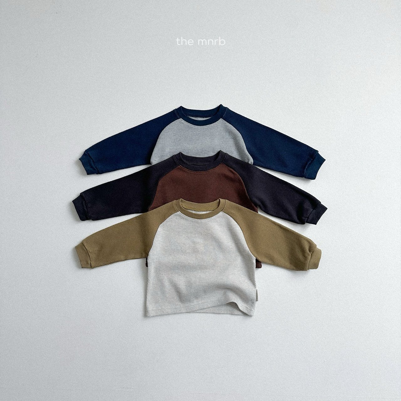 華夫格撞色上衣