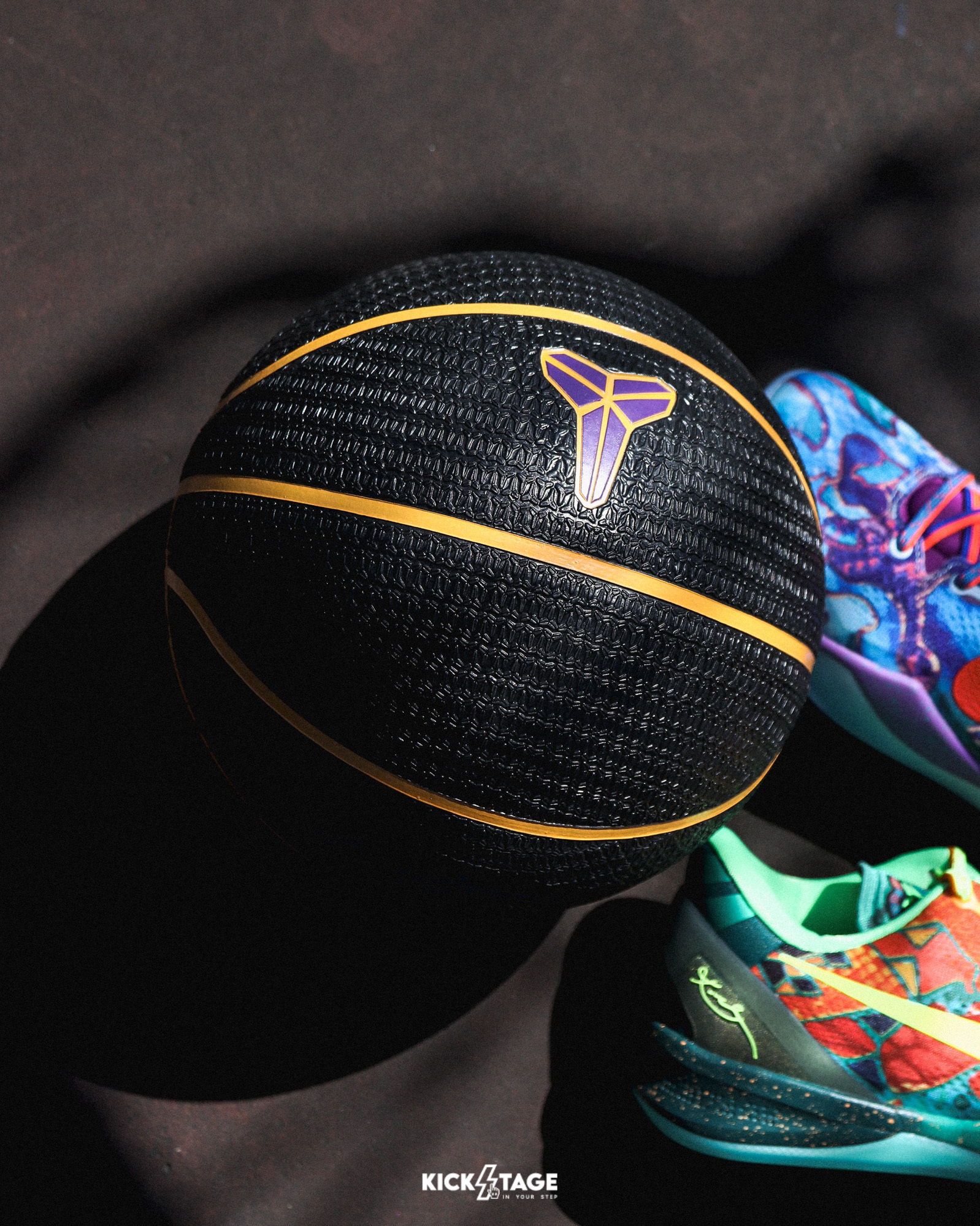 NIKE PLAYGROUND 8P K BRYANT 黑 橘 紫 KOBE 柯比 橡膠 防滑 耐磨 7號球 籃球【N1012519/N1012522】BBASKETBALL