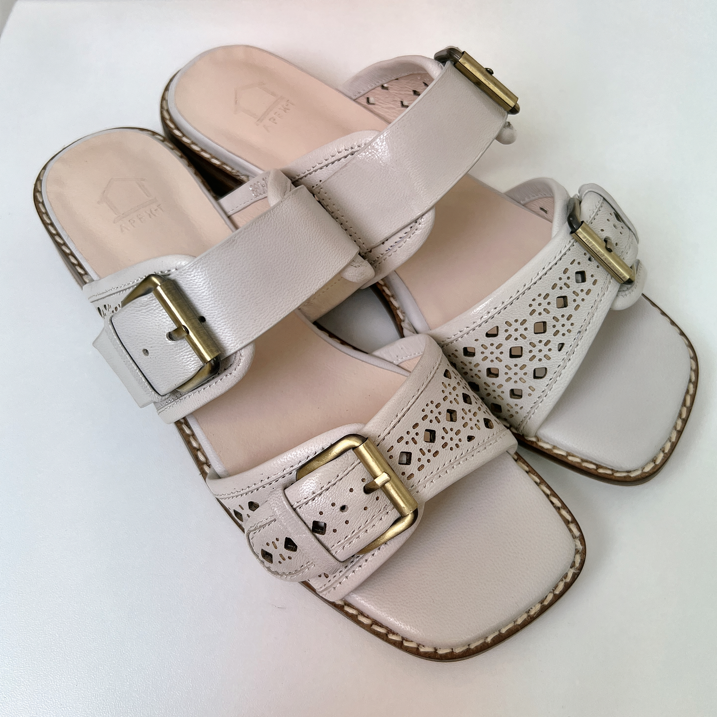 (R) 意大利羊皮有扣圓頭拖鞋 (後高0.5吋)(正常碼) 860-26 #2803