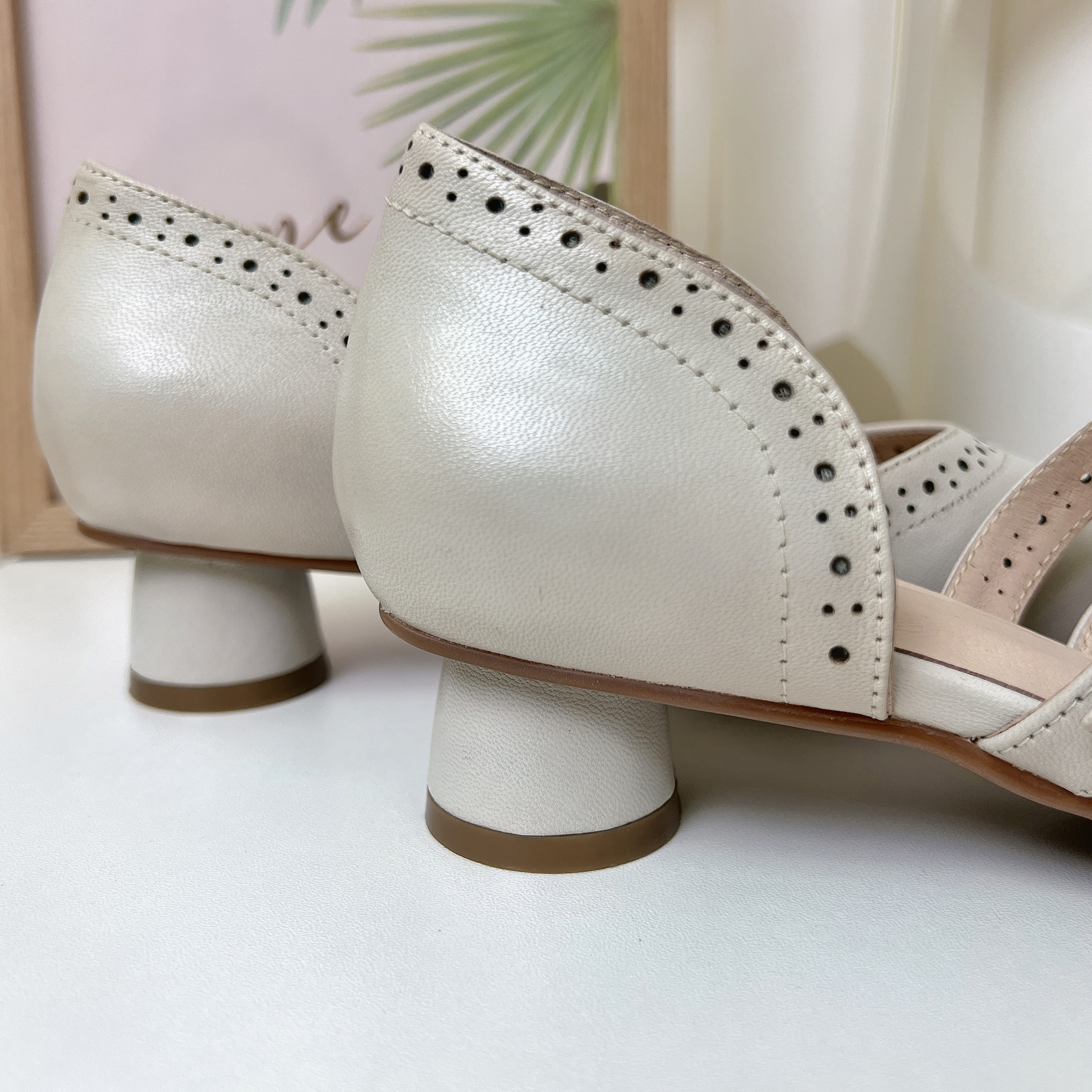 (C) 意大利羊皮粗帶尖頭鞋 (正常碼)(後高1吋) 329-89 #2803