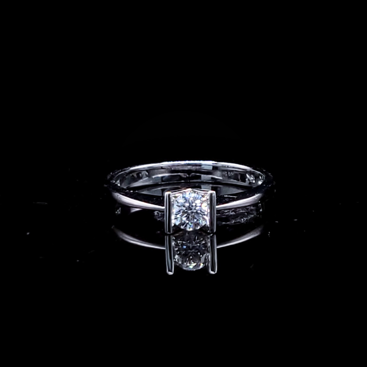 18K White Gold 0.25ct Diamond Ring