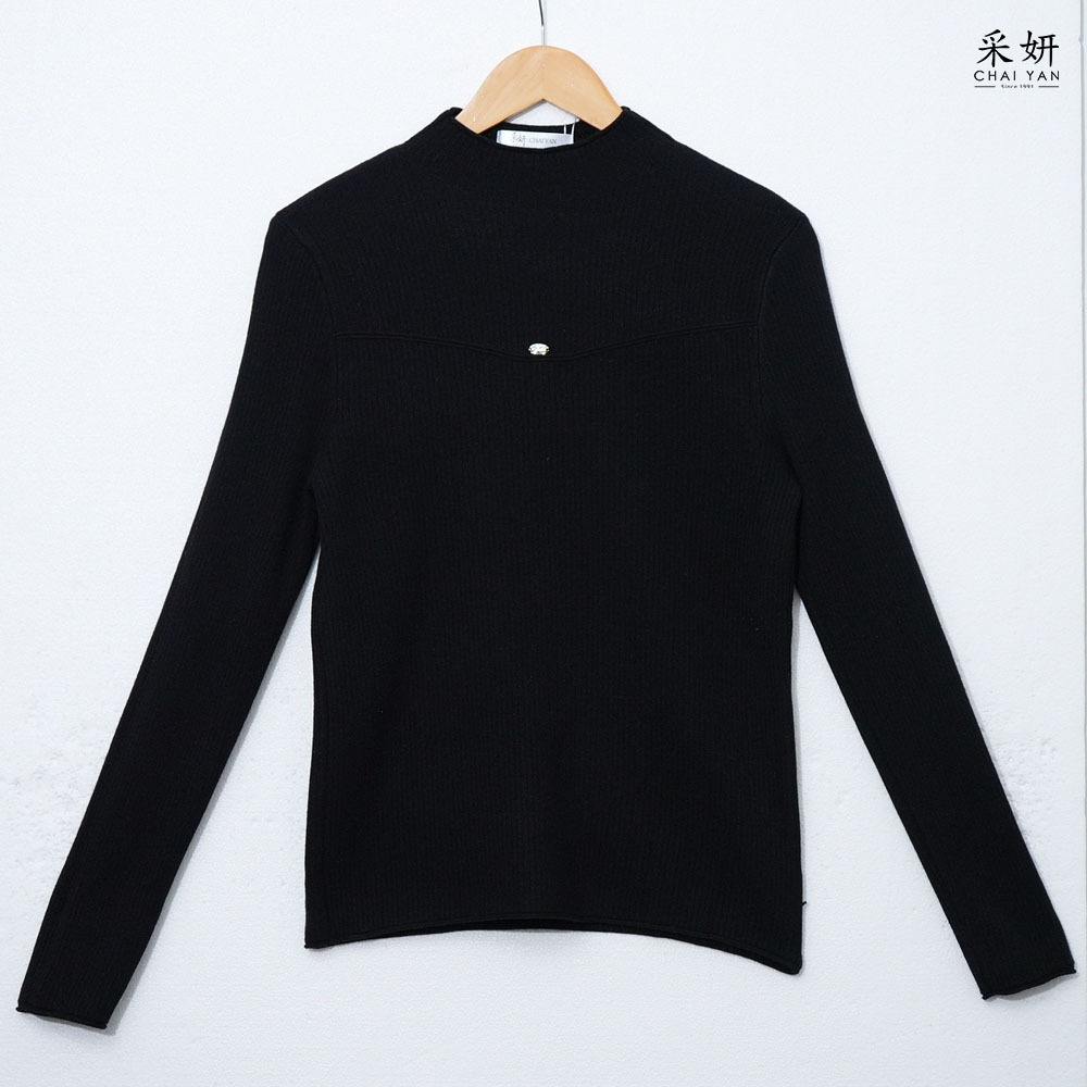 小綴飾針織中領長袖上衣