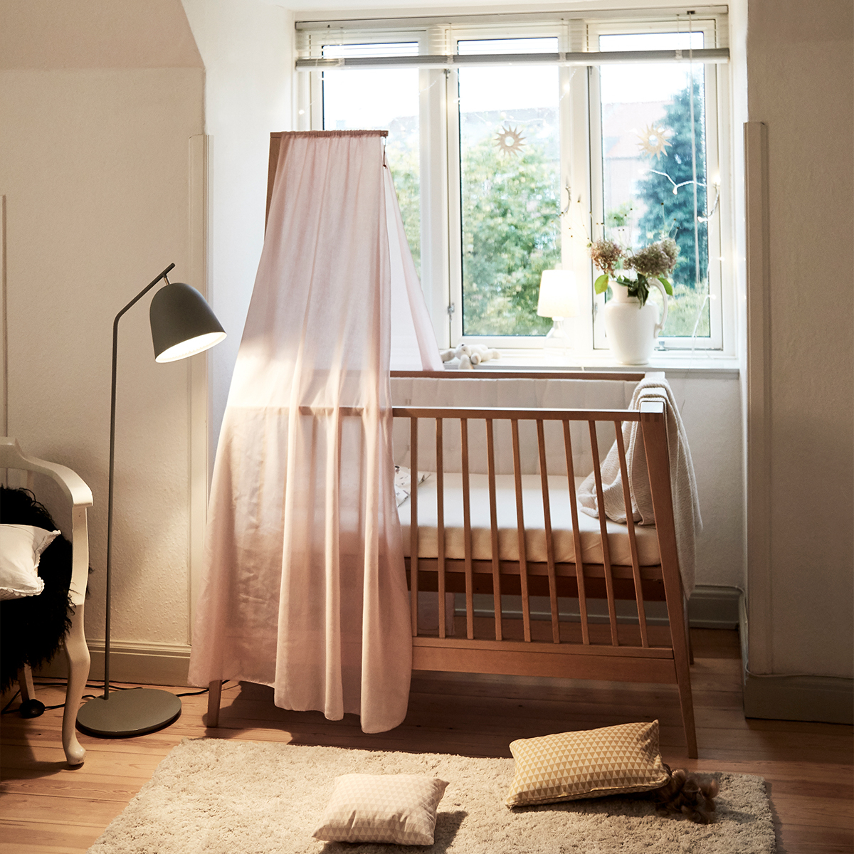Leander Linea Beech Wood Crib | Danish Design | Europea