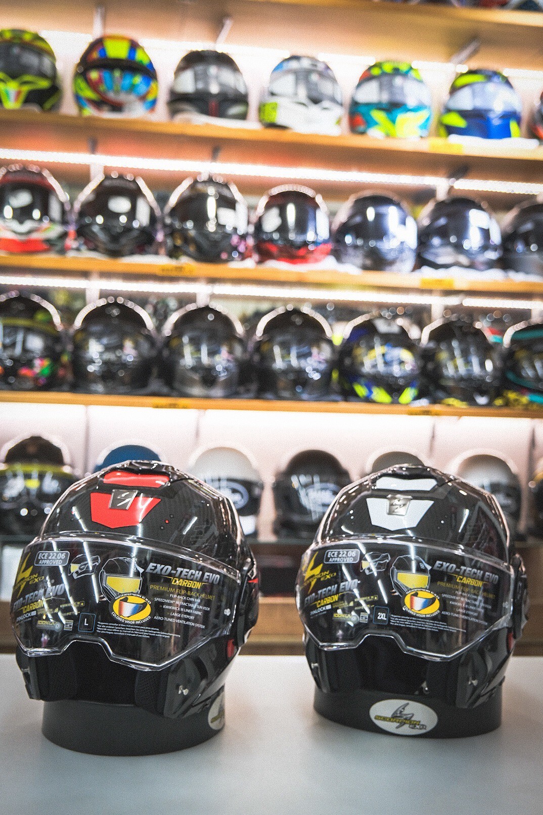 SCORPION EXO-TECH EVO CARBON 彩繪 ROVER 黑白 碳纖維 可樂帽 可掀式安全帽