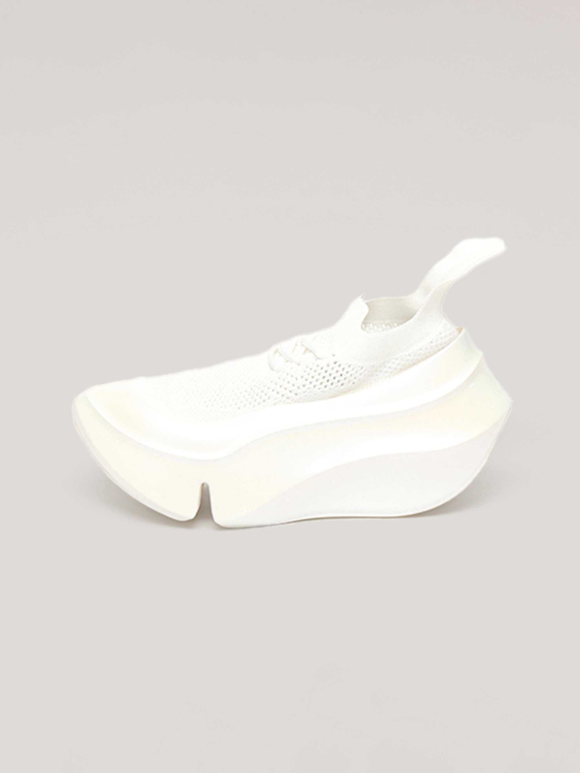 GROUNDS ORCA AURORA 球鞋