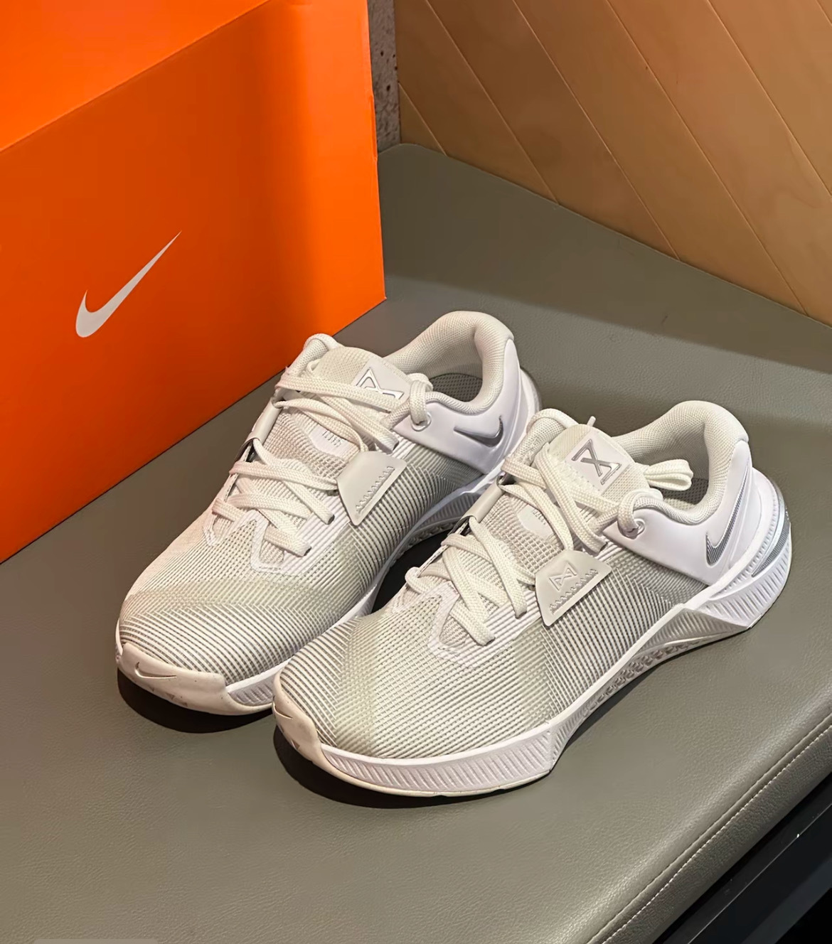 女鞋 NIKE W METCON 10 白灰 緩震 防滑 束帶 網布 健身 訓練鞋 運動鞋【HQ2620-100】