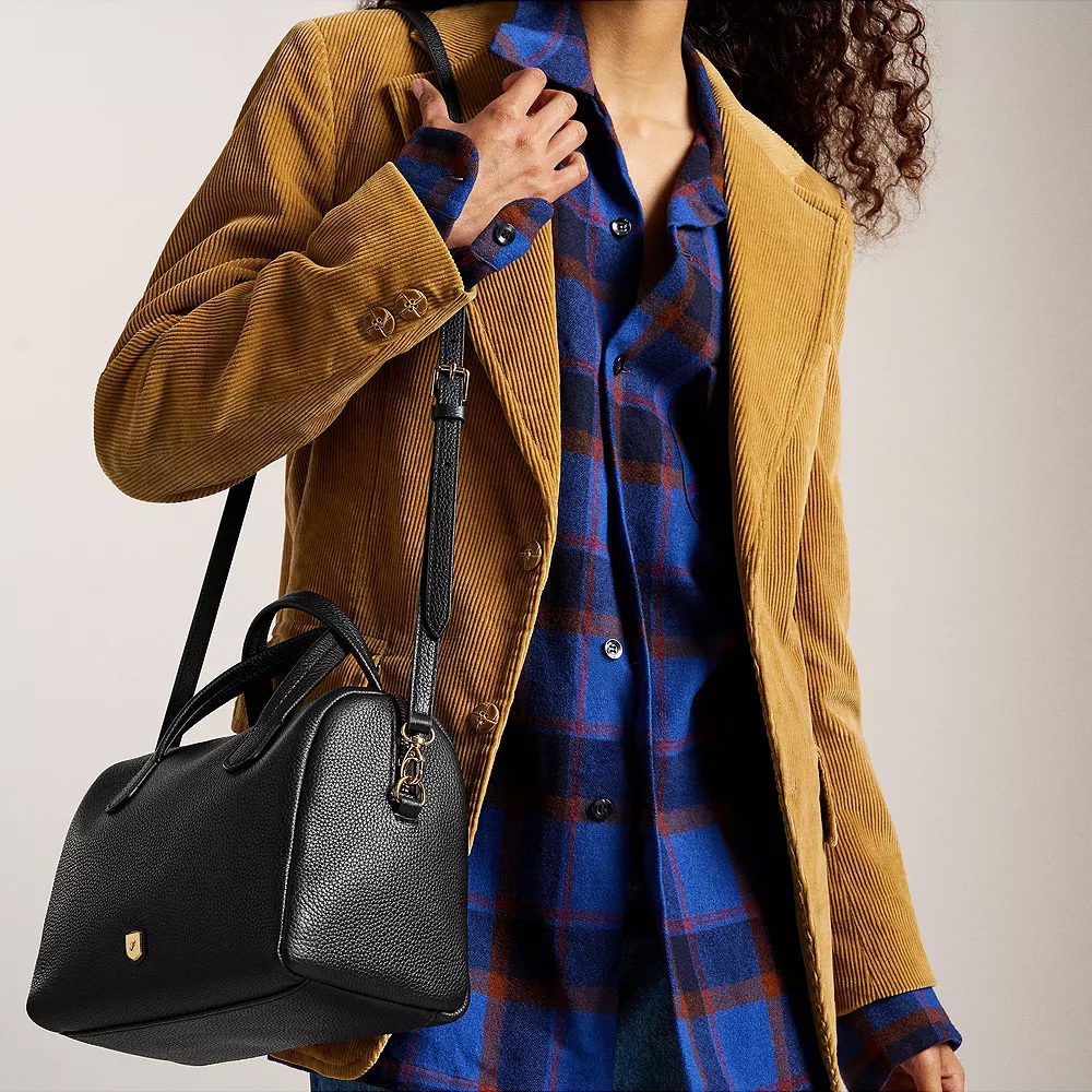 Lainey 真皮波士頓包-黑色 ZB11168001