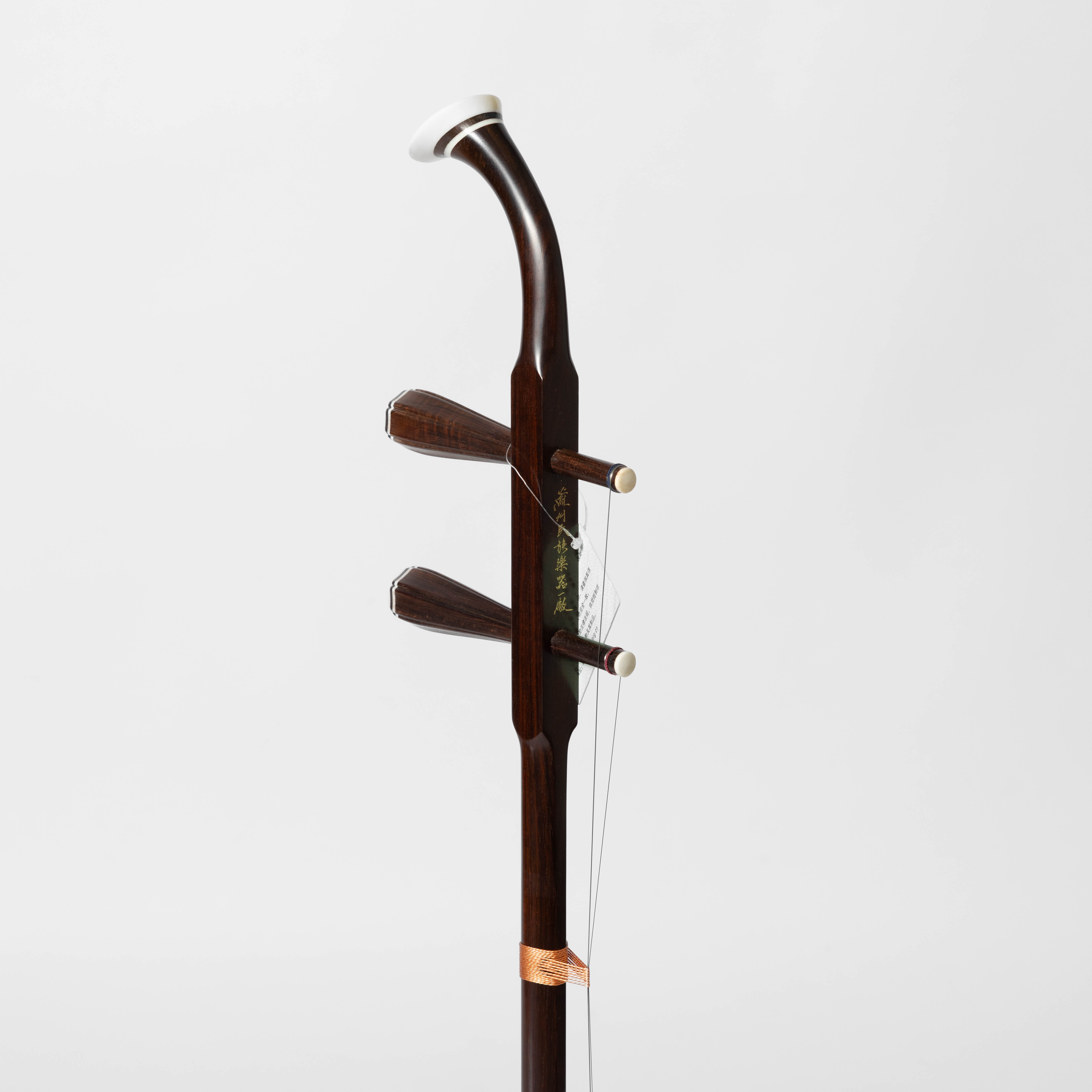 虎丘牌于紅梅簽名老紅木二胡