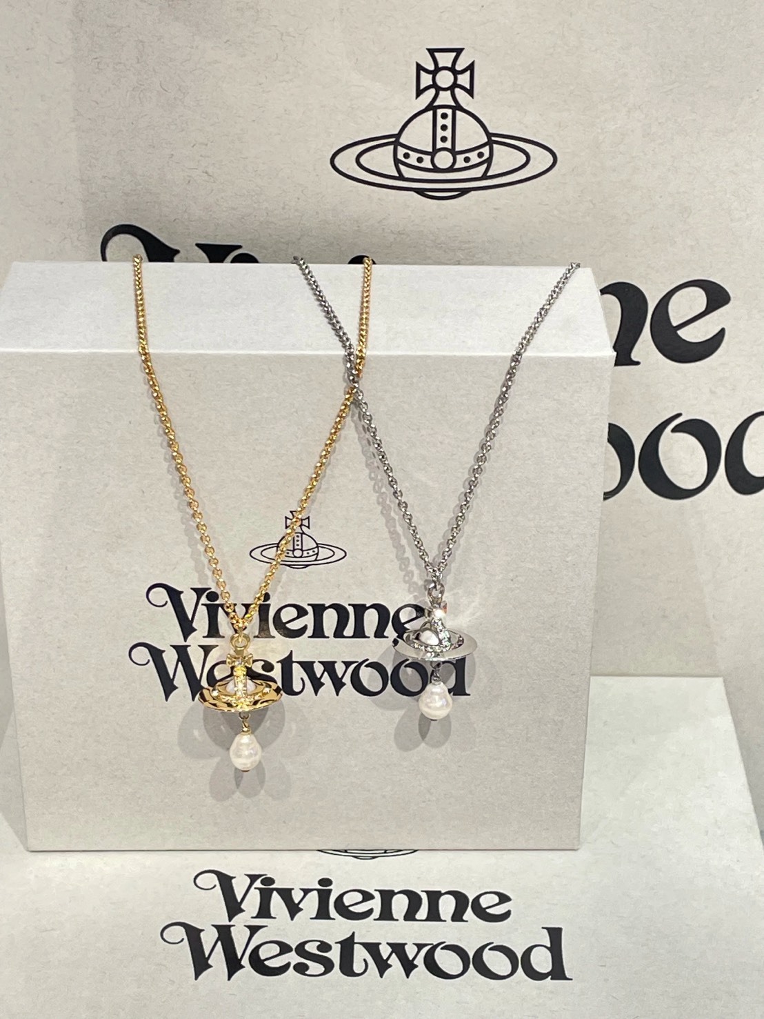 VIVIENNE WESTWOOD 三維球體 水晶 項鍊