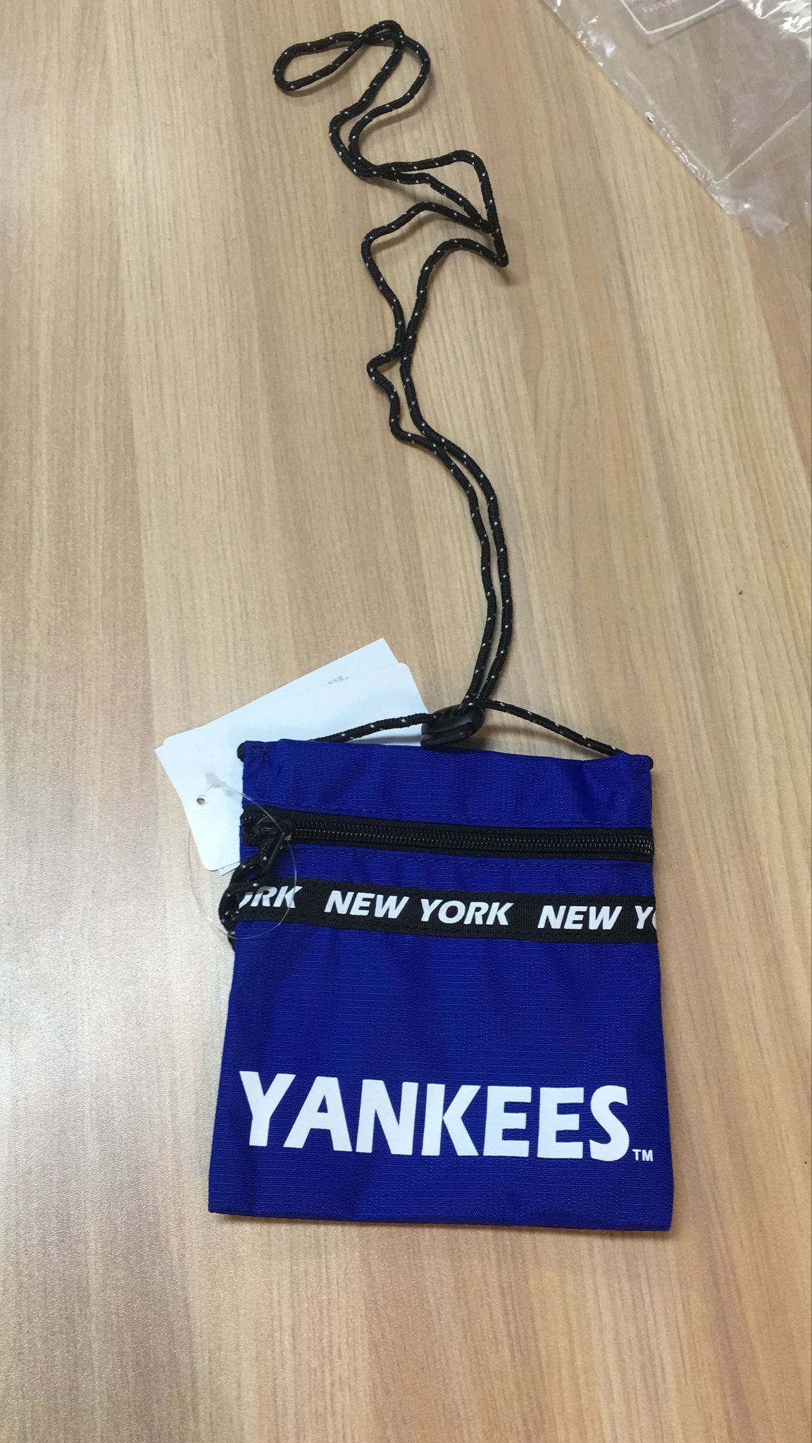 KR MLB MINI SHOULDER BAG （清貨價貨品，不設退換）(AT8 379)