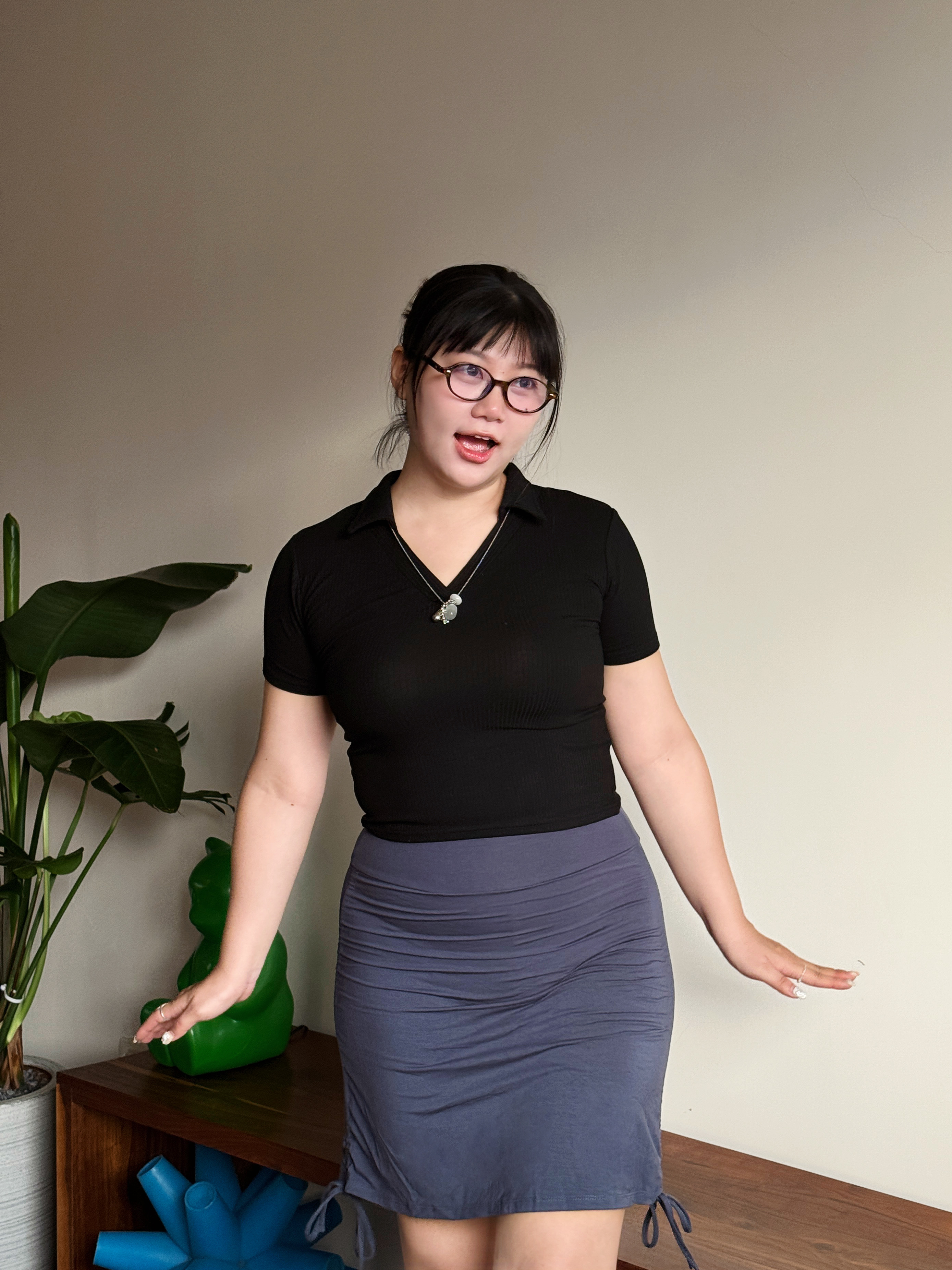 A9 俐落辣妹 POLO領修身短T(灰/黑/白)