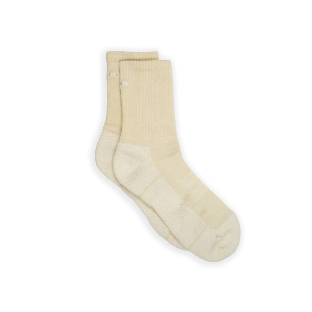 專業抑菌除臭中筒襪 - Butter
