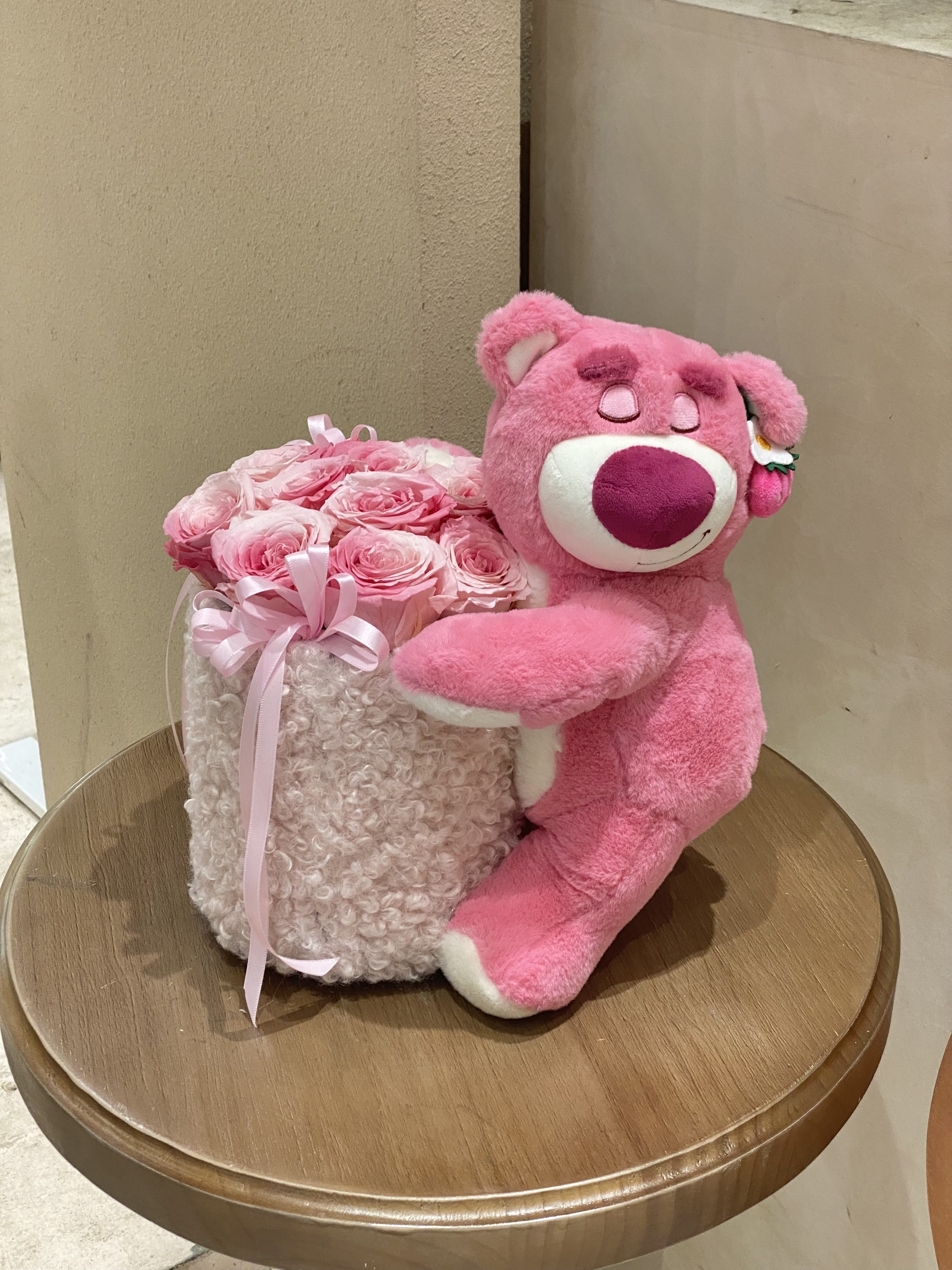 草莓永生玫瑰花筒