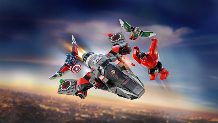 76292 Captain America vs. Red Hulk Battle