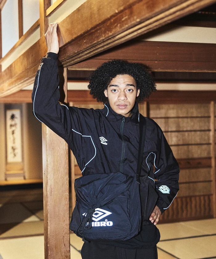 "代購" UMBRO 別注 Nylon Reflector Shoulder Bag 尼龍 反光 單肩包