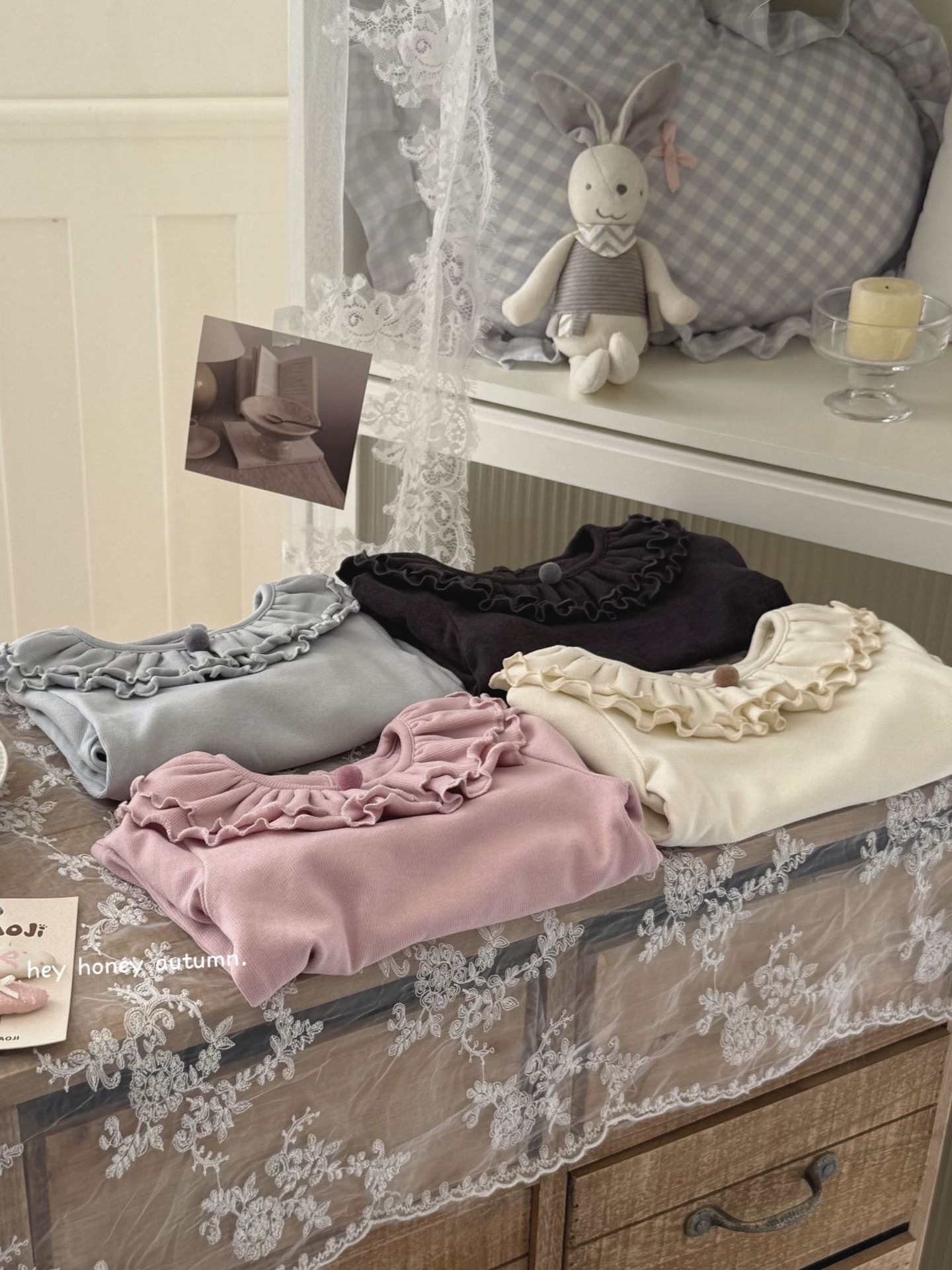 雙層木耳卷上衣