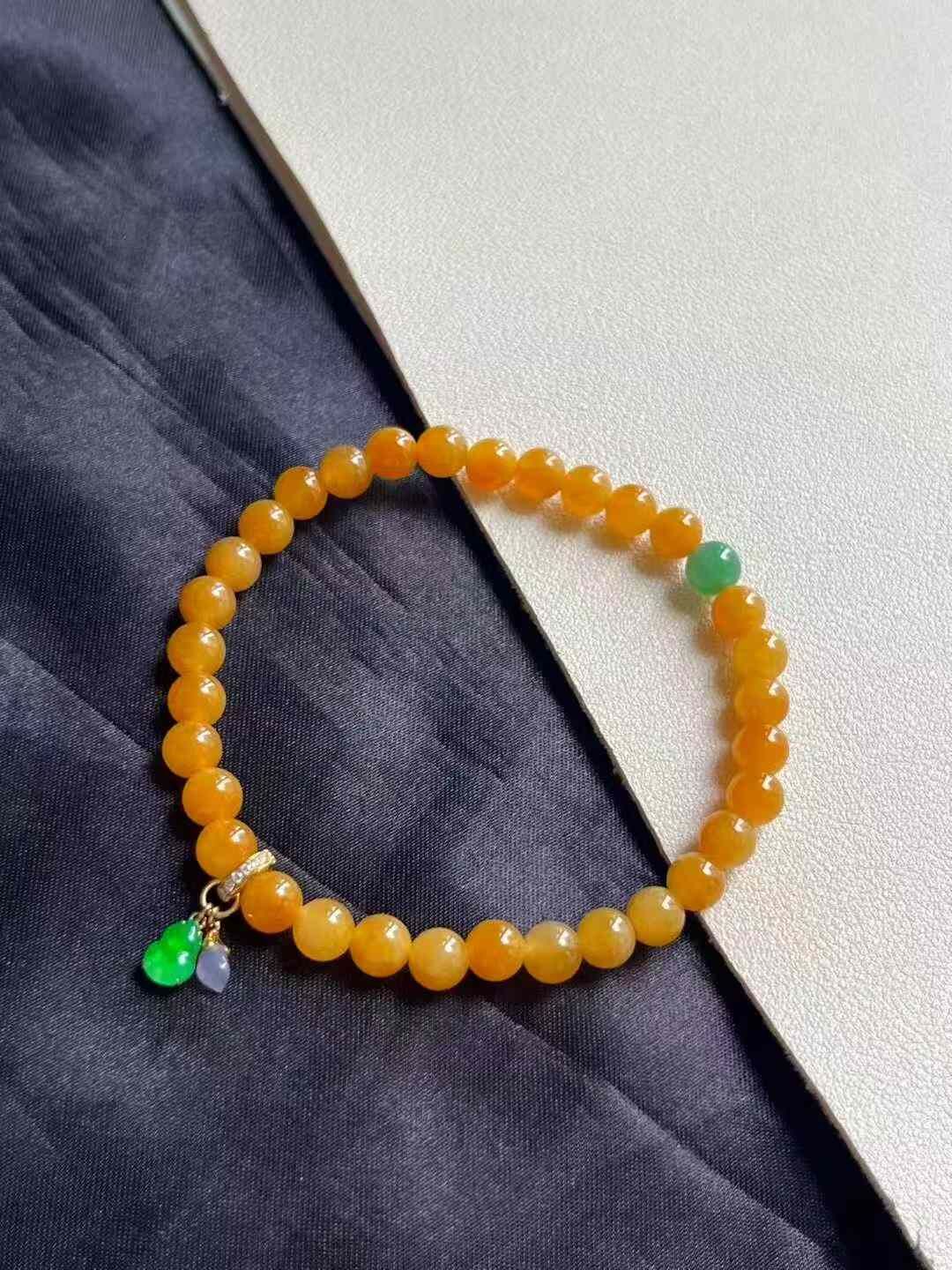 726365 翡翠黃翡珠子手串 (5.8mm直徑)