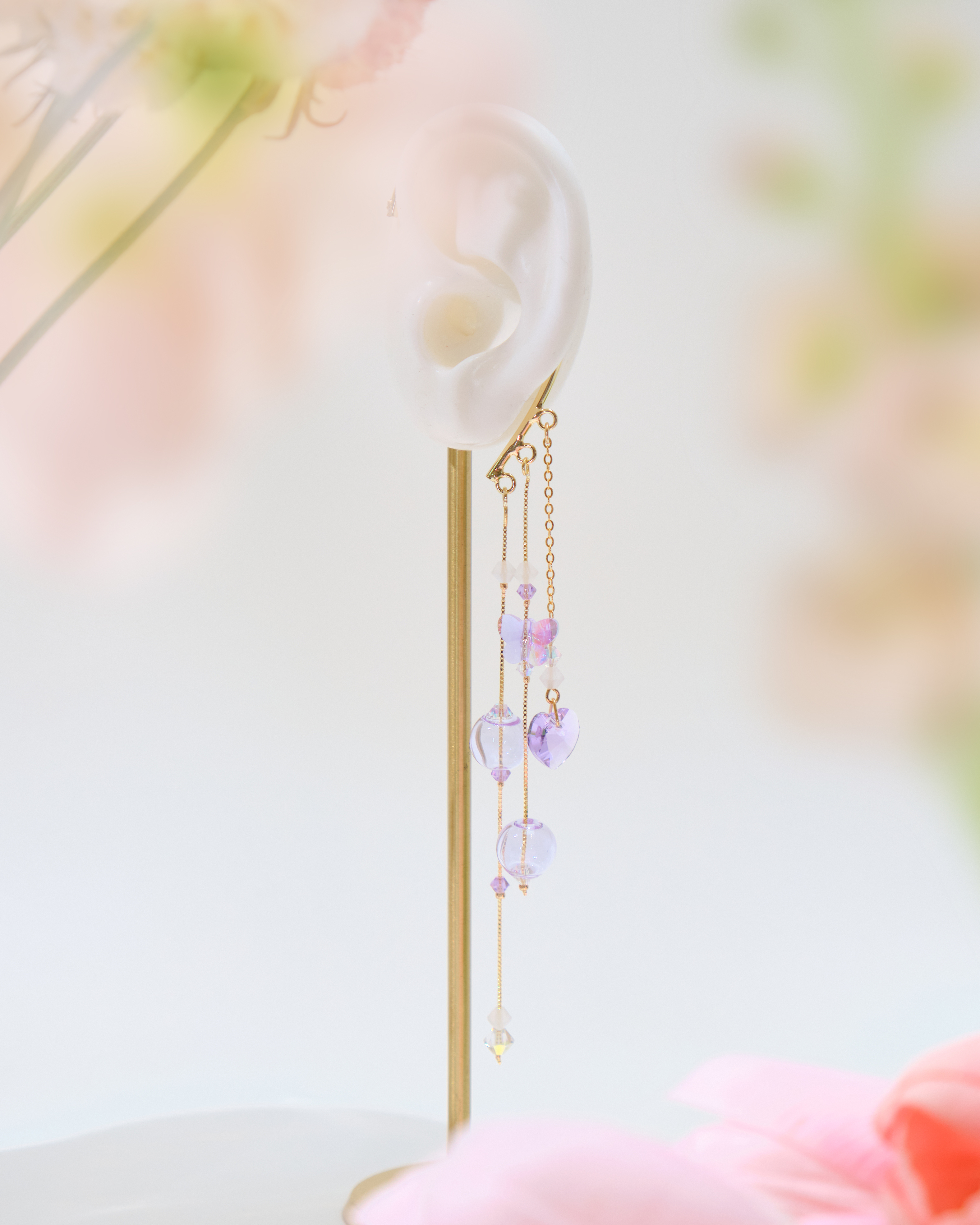 12532 Elegant Crystal Waterfall Ear Hook