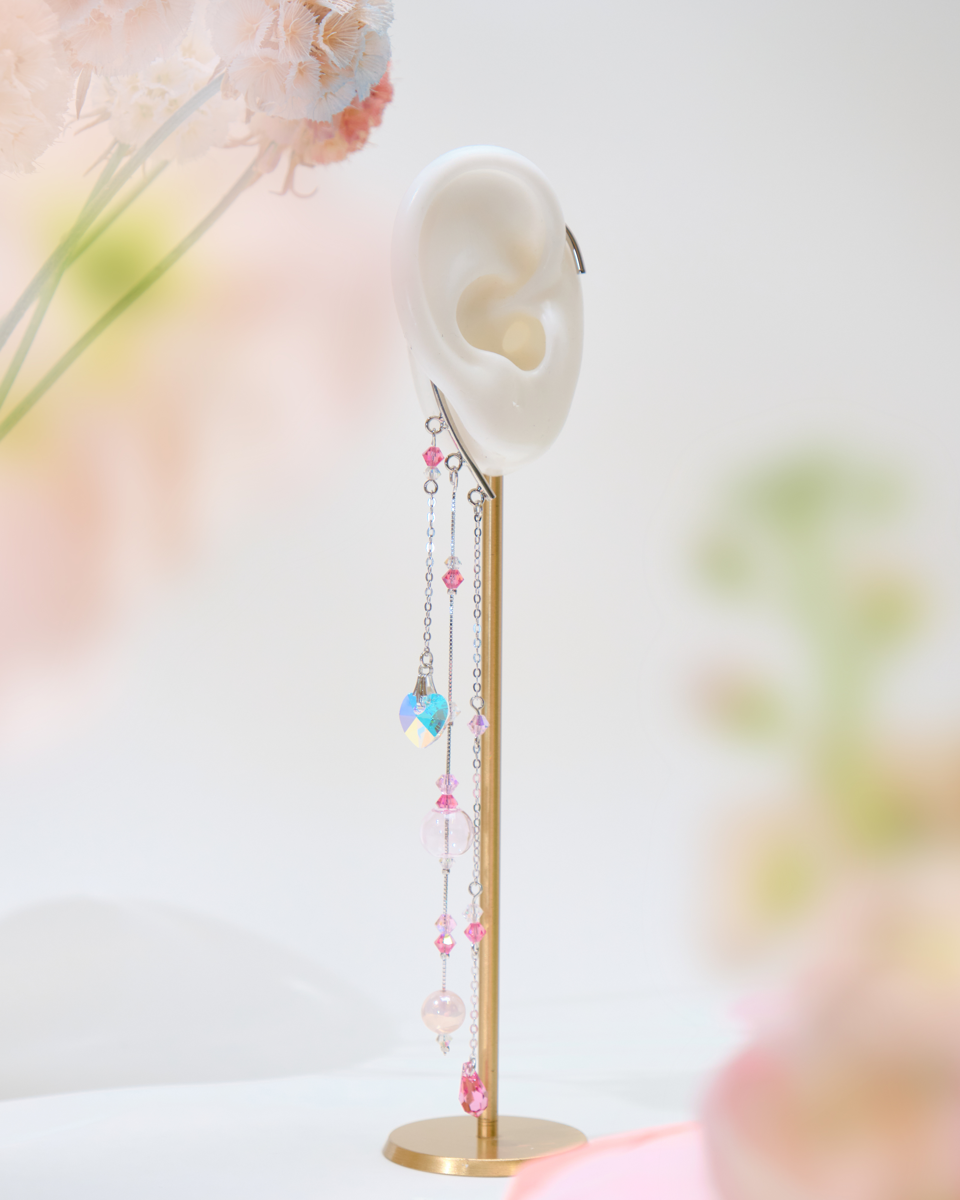 12531 Elegant Crystal Waterfall Ear Hook
