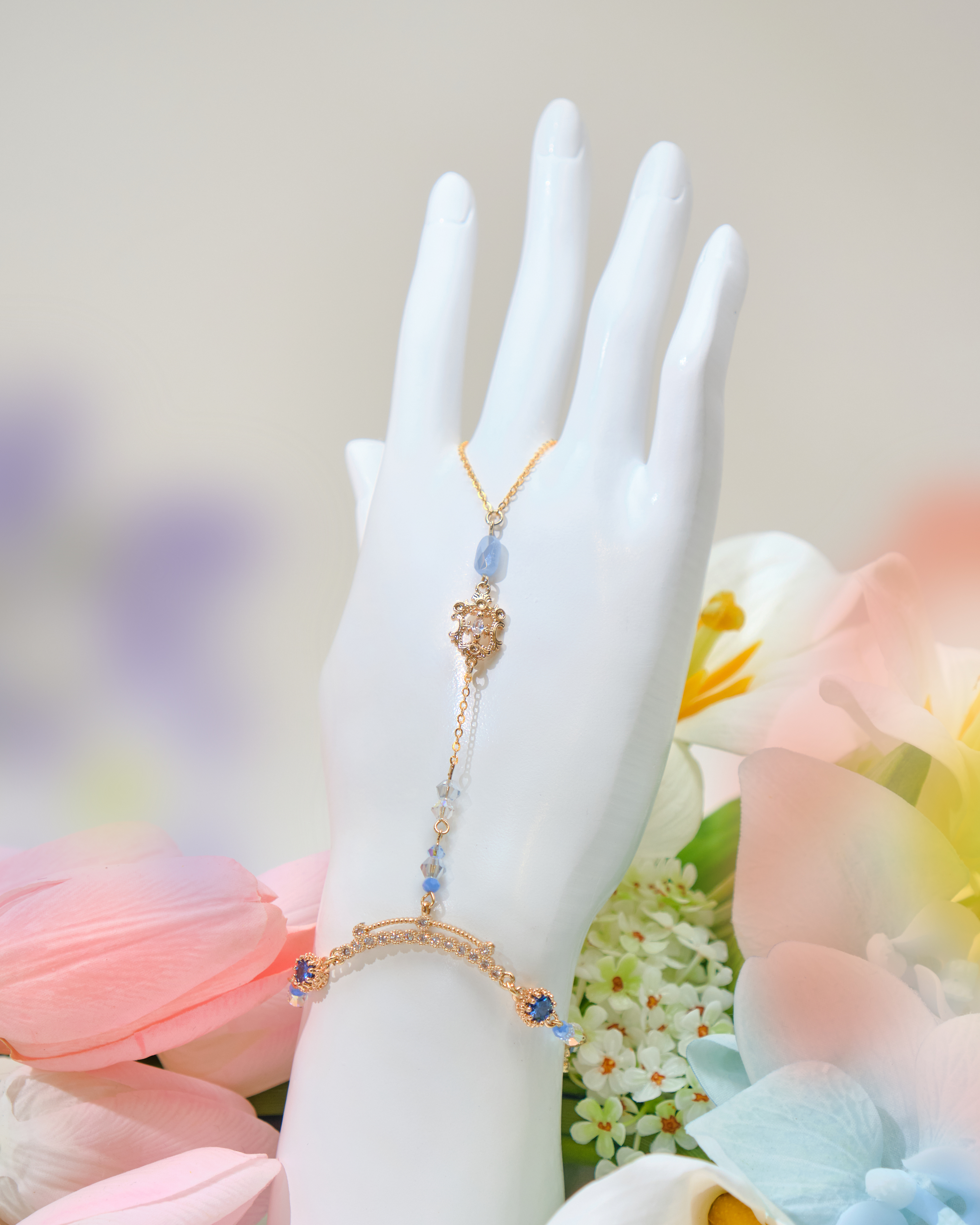 12541 Graceful Iridescent Crystal T-Bracelet