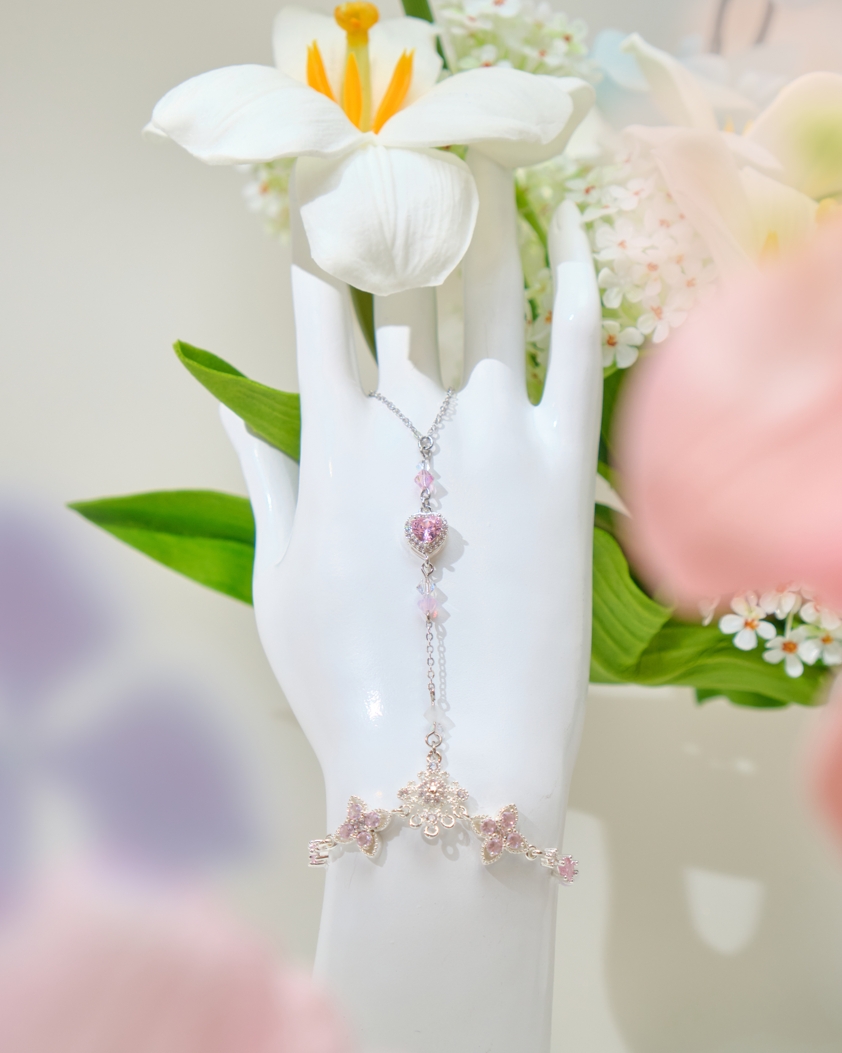 12538 Graceful Iridescent Crystal T-Bracelet