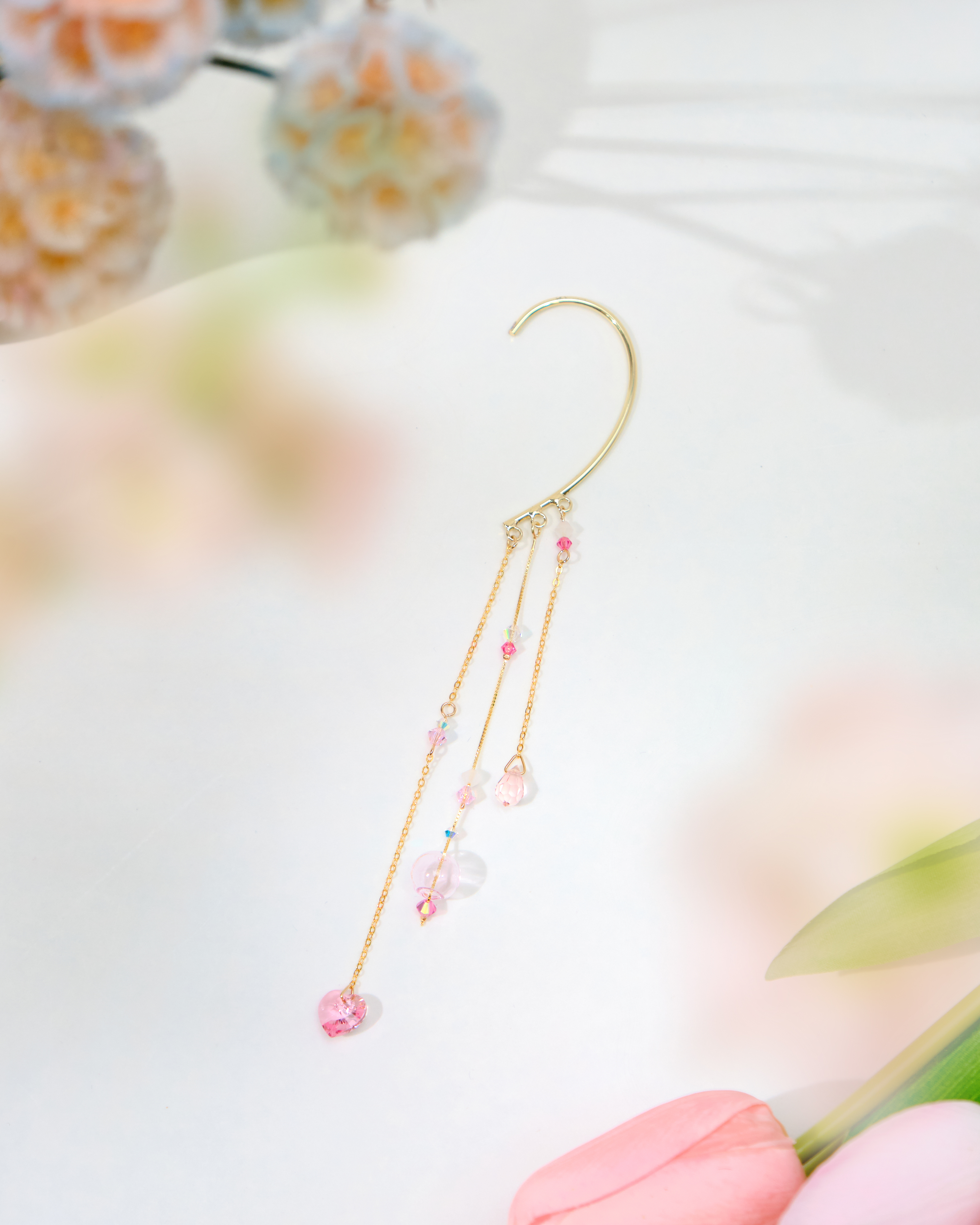12528 Elegant Crystal Waterfall Ear Hook