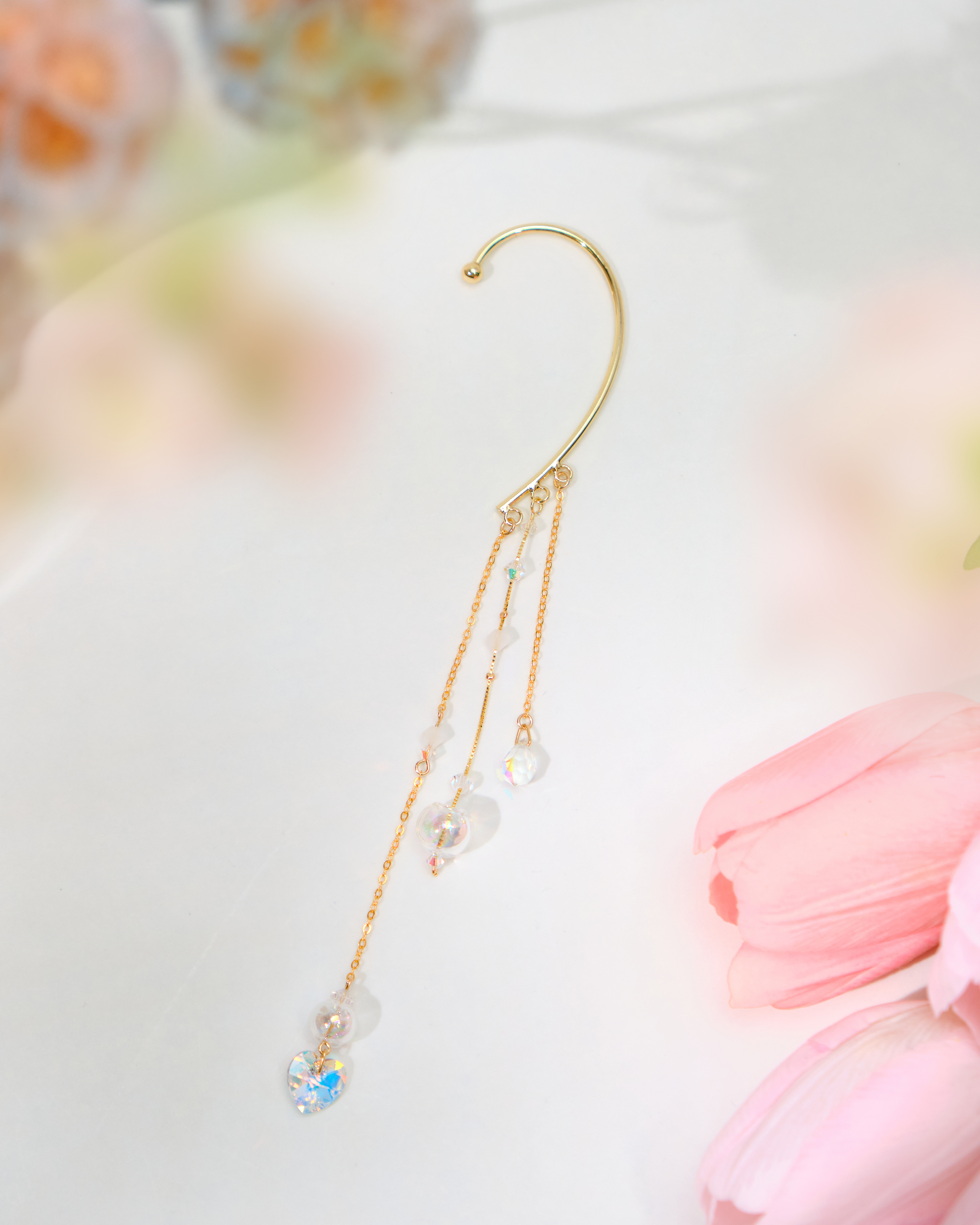 12530 Elegant Crystal Waterfall Ear Hook