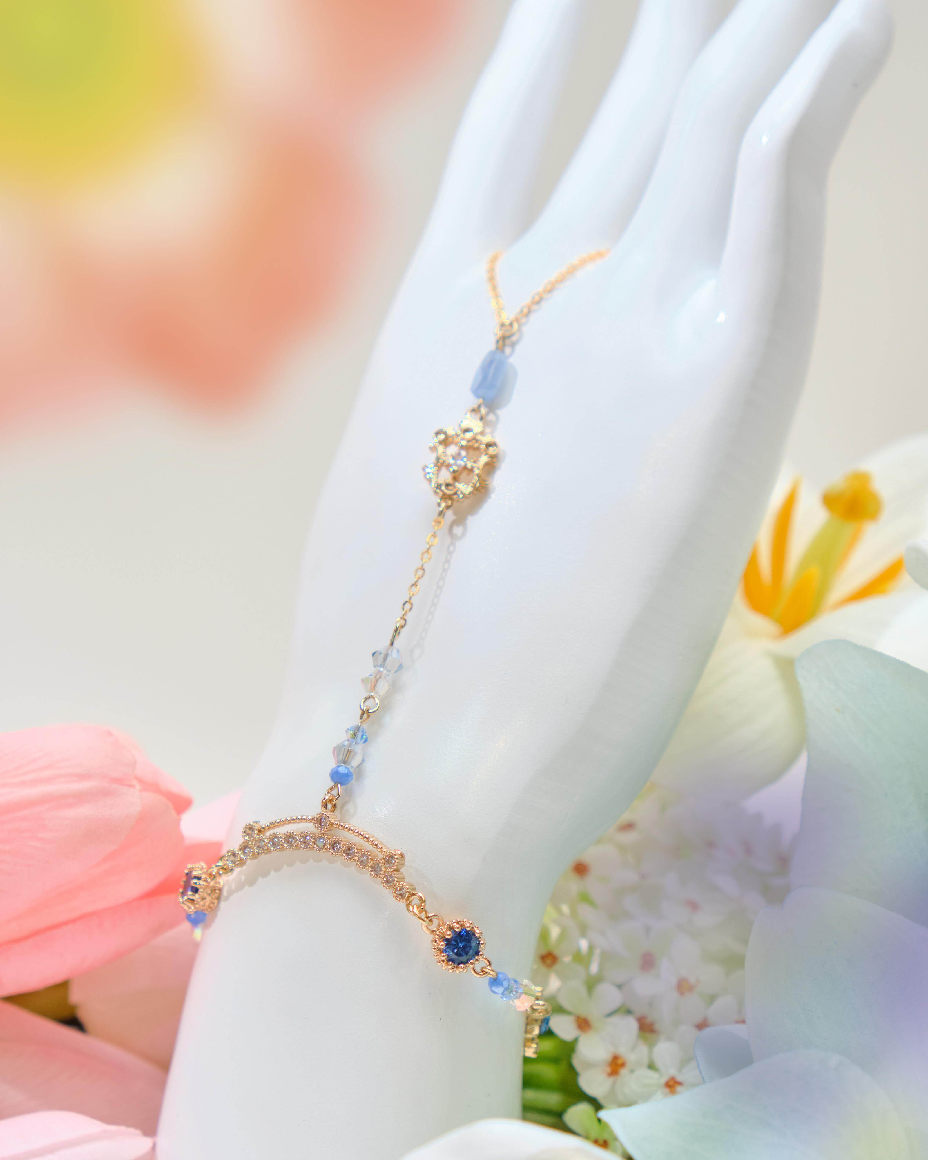 12541 Graceful Iridescent Crystal T-Bracelet