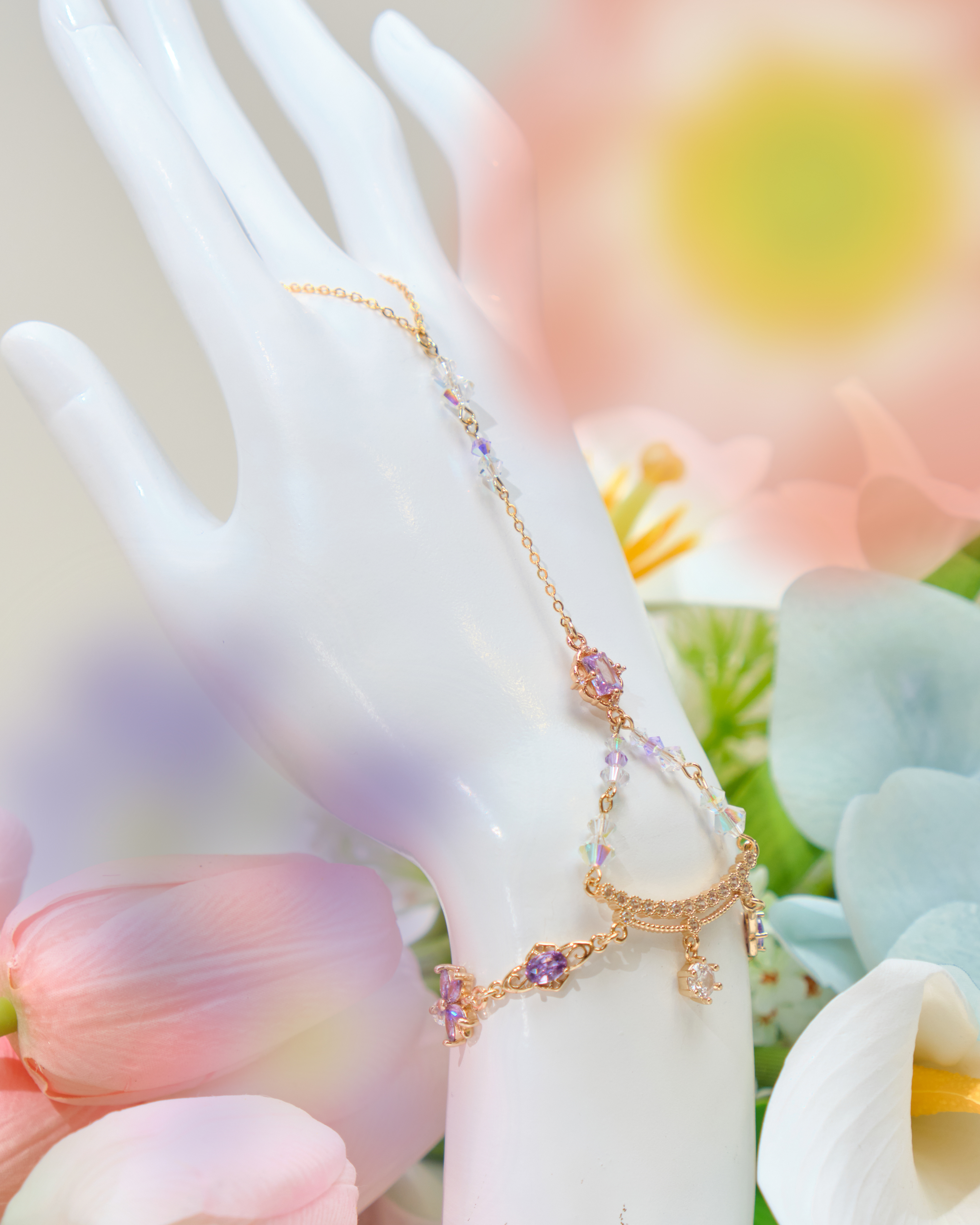 12542 Graceful Iridescent Crystal T-Bracelet