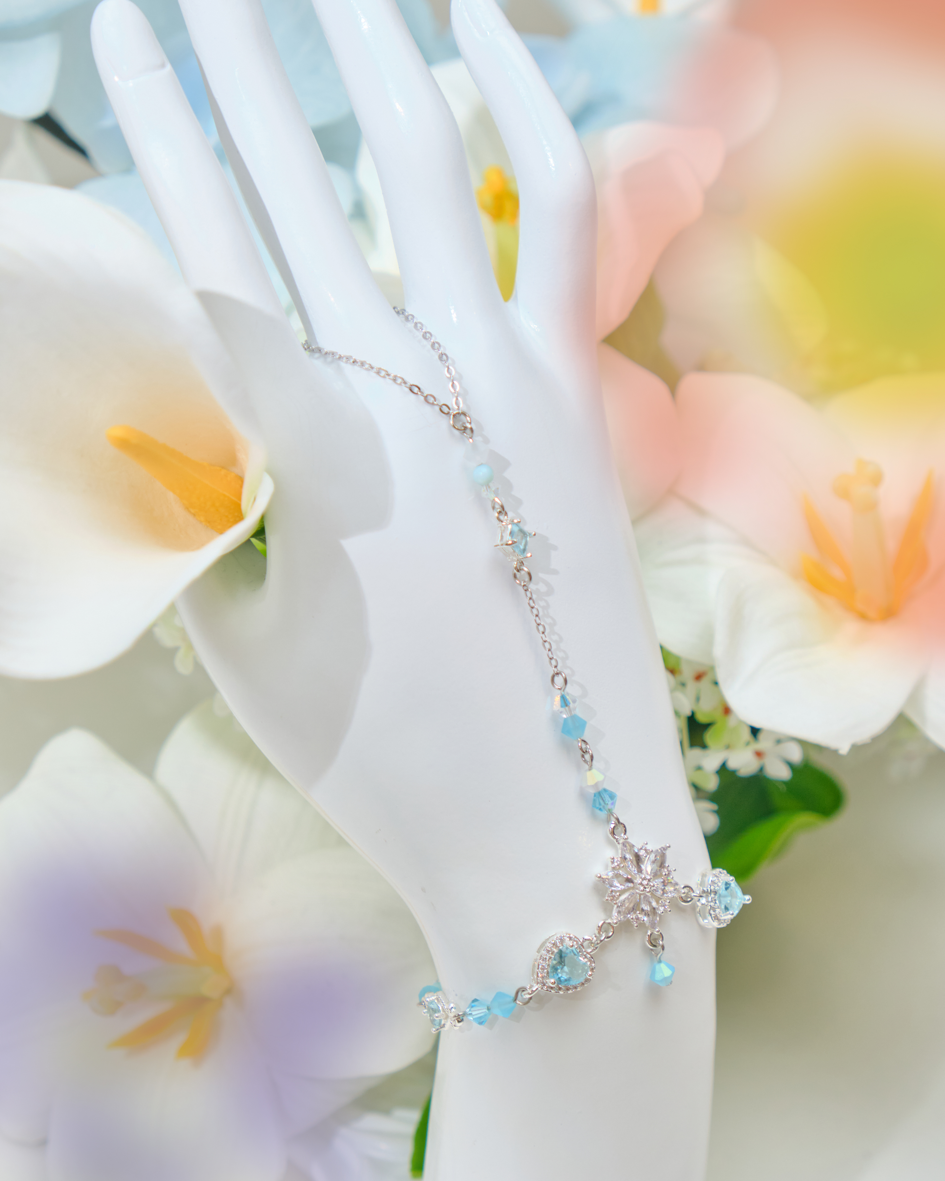 12537 Graceful Iridescent Crystal T-Bracelet