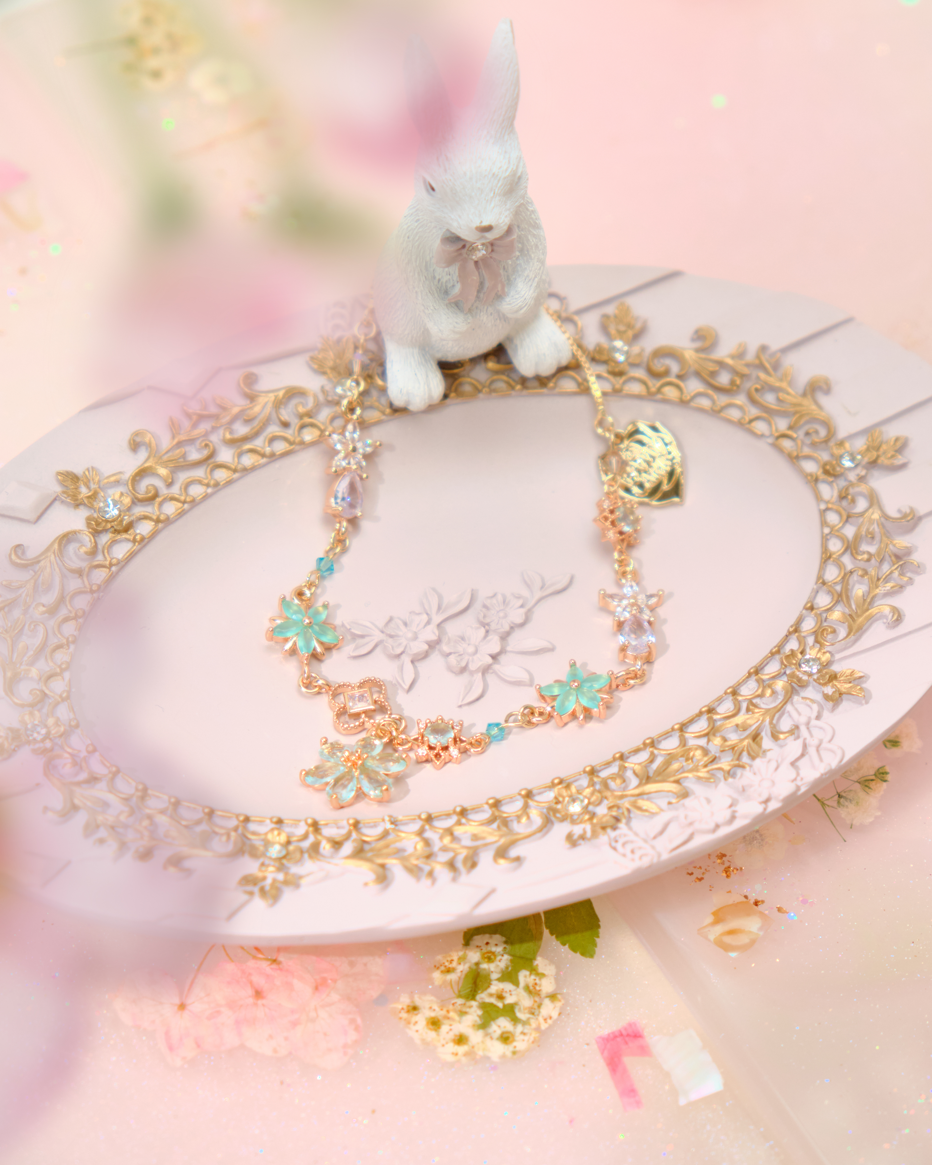 12544 Regal Gold-Plated Zircon Stretch Bracelet/Anklet