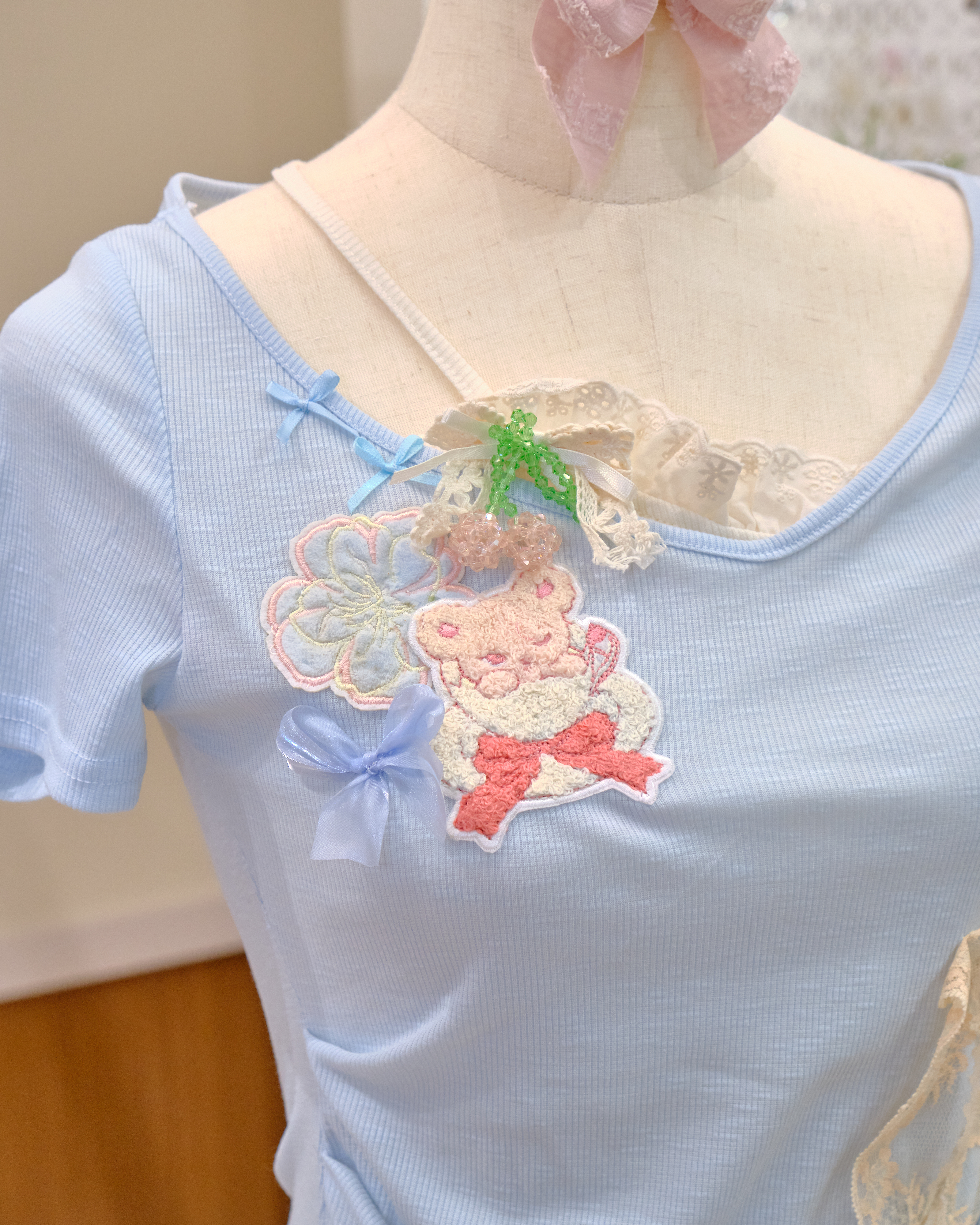12577 Embroidered Lace Ribbon T-Shirt Top