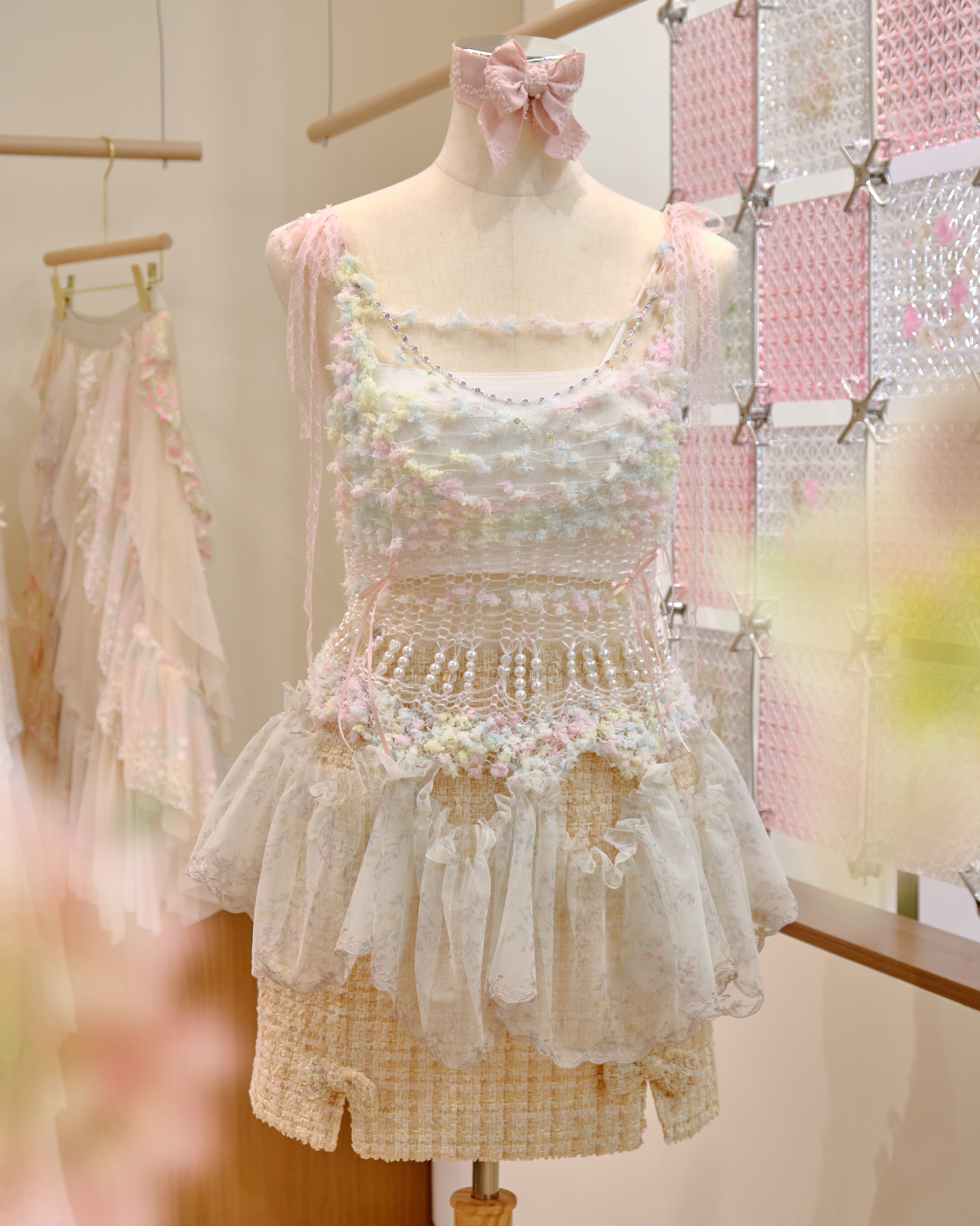 12656 Hand-Knitted Irregular Layered Lace Top Overlay