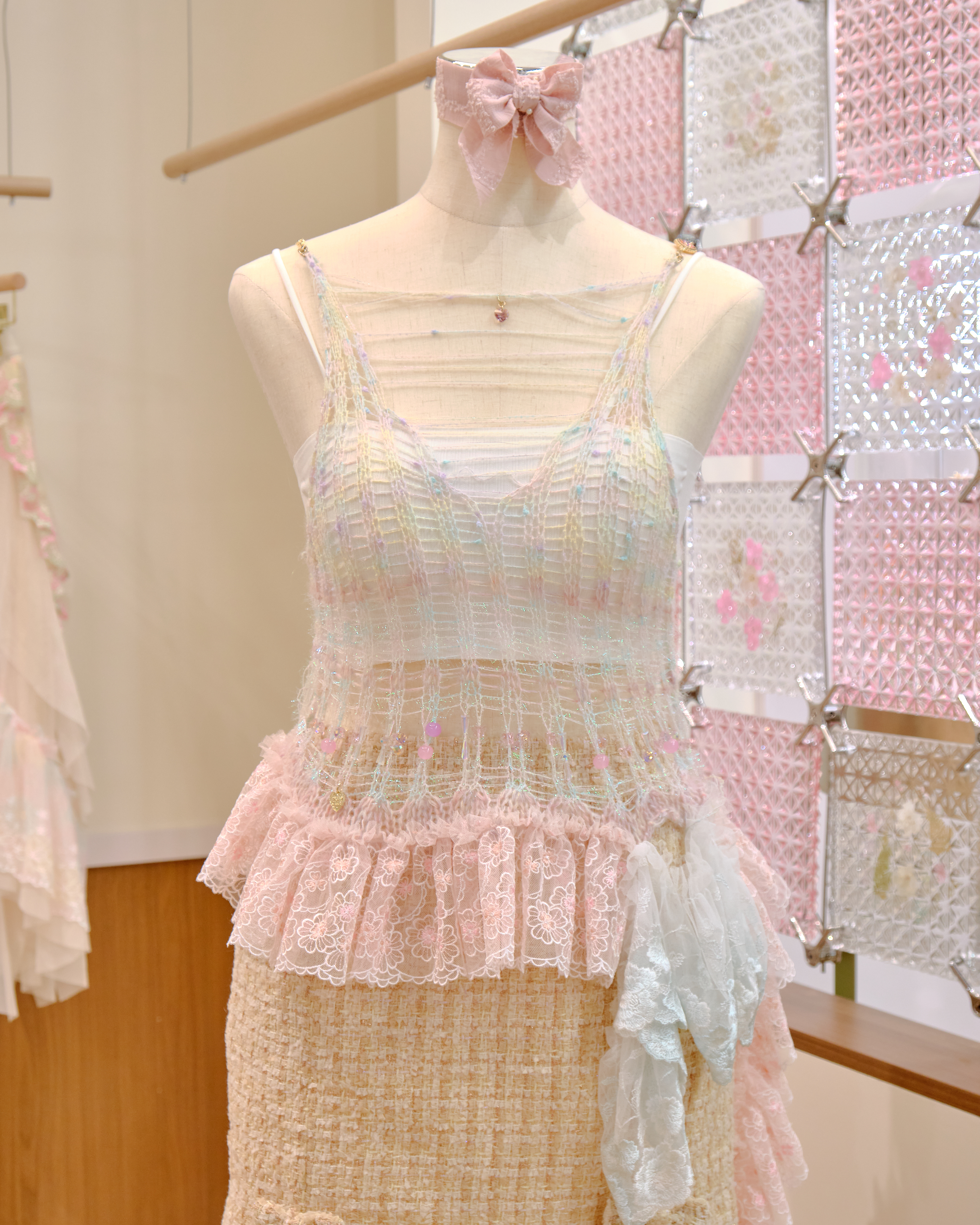 12655 Hand-Knitted Irregular Layered Lace Top Overlay