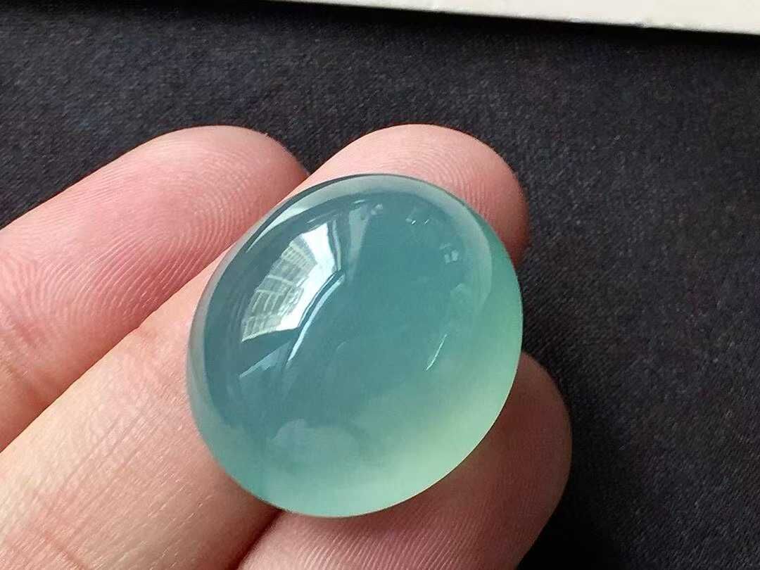 726367 翡翠大蛋面