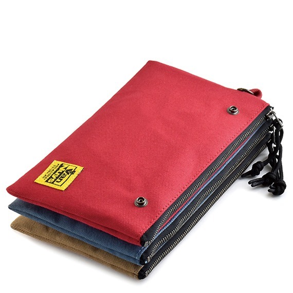 VanNuys B171 Buttons Zipper Bag