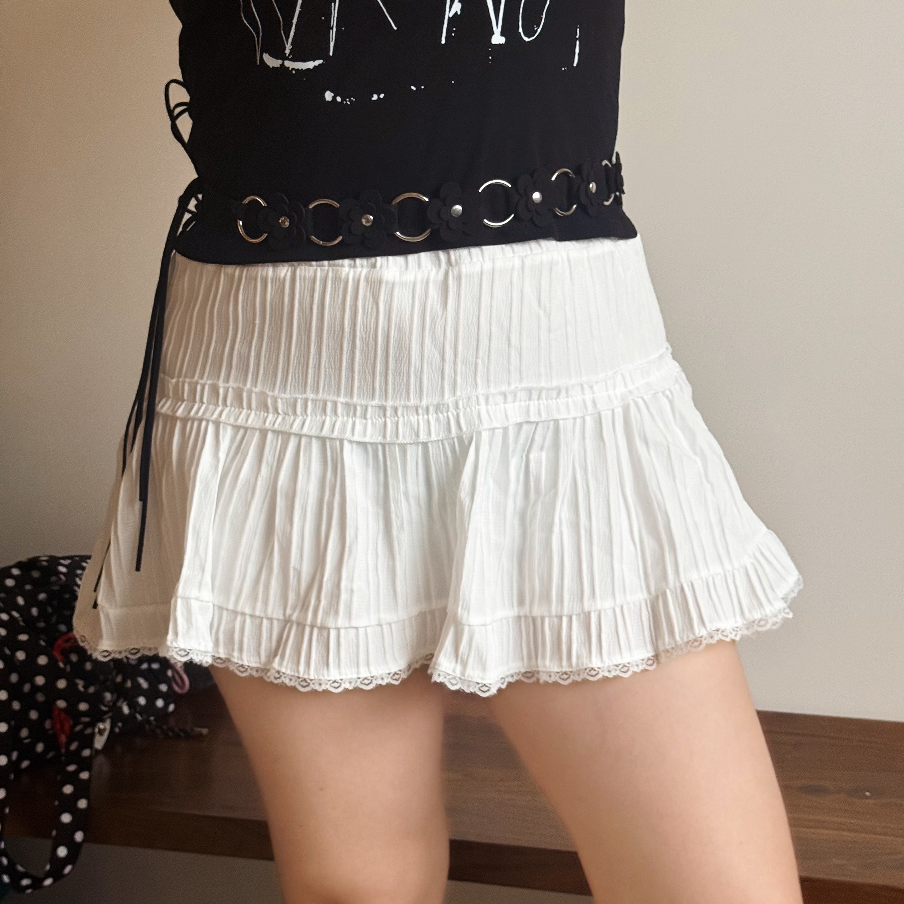 B5飄飄公主 蕾絲花邊短裙（有安全褲）