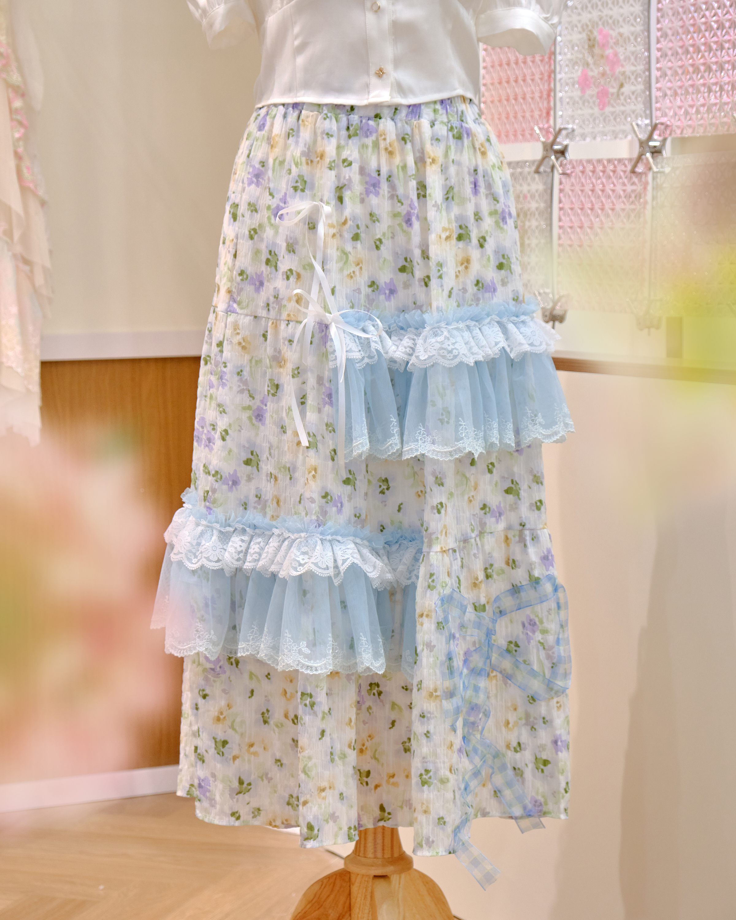 12631 Simple Floral Layered Skirt