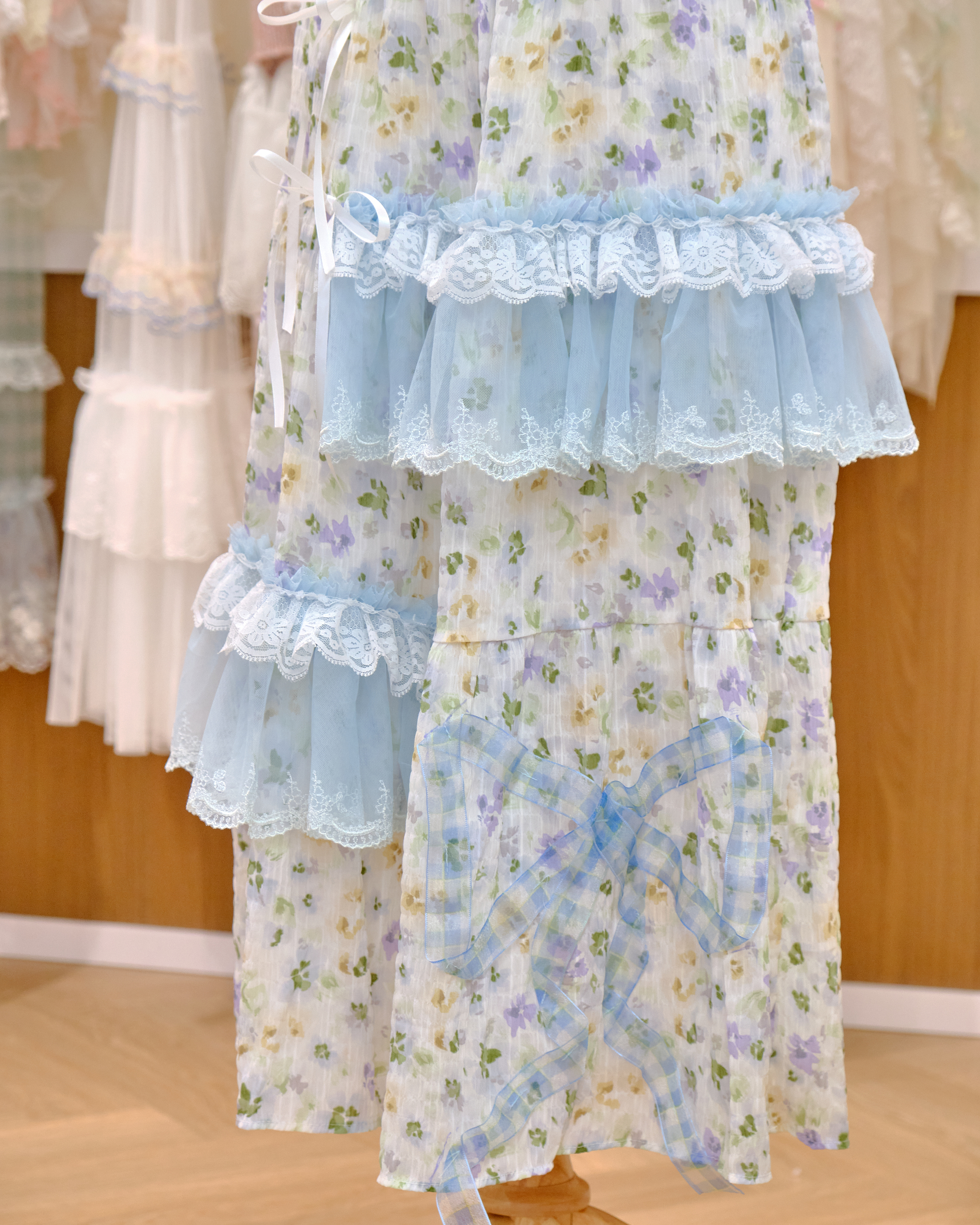 12631 Simple Floral Layered Skirt