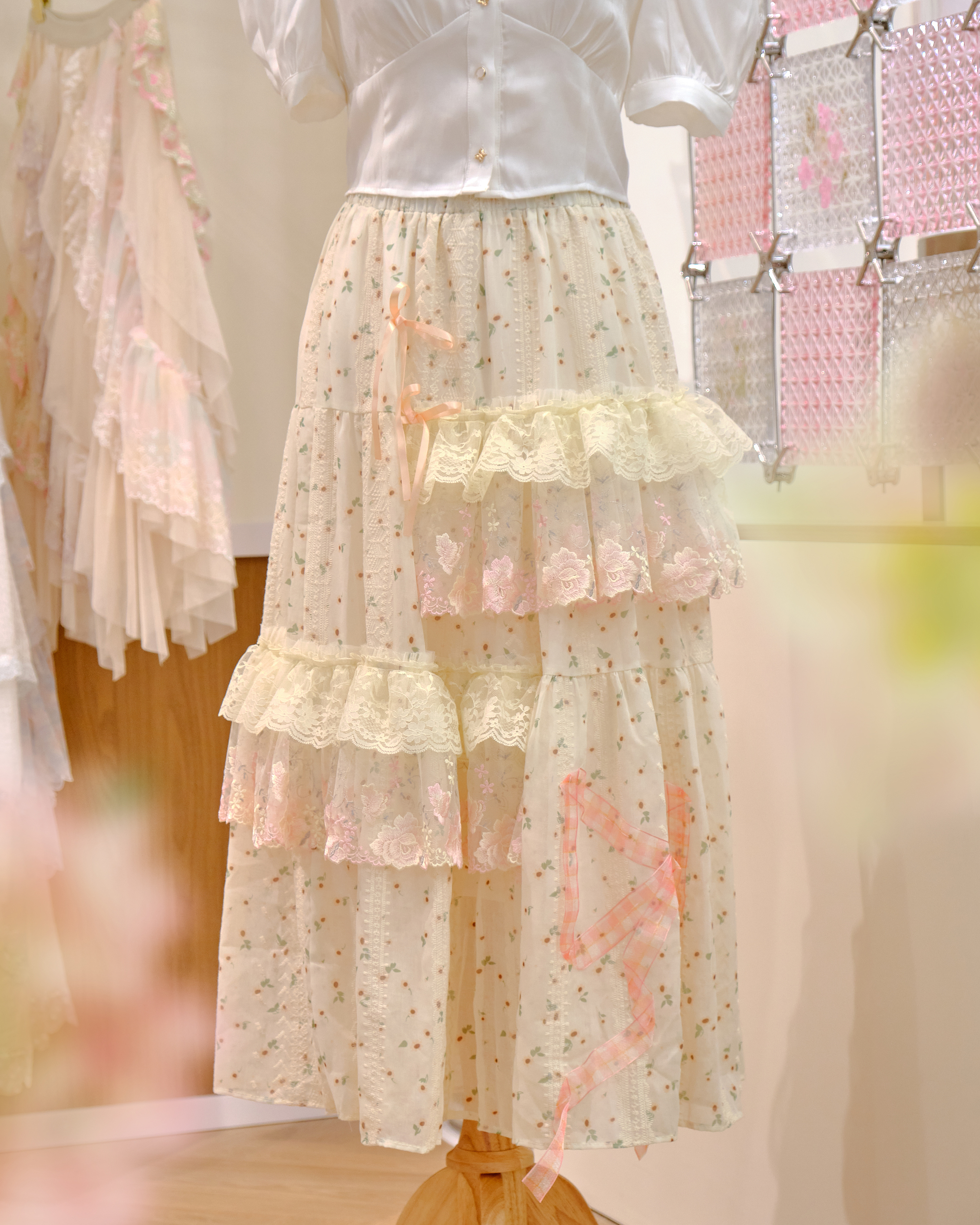 12626 Simple Floral Layered Skirt