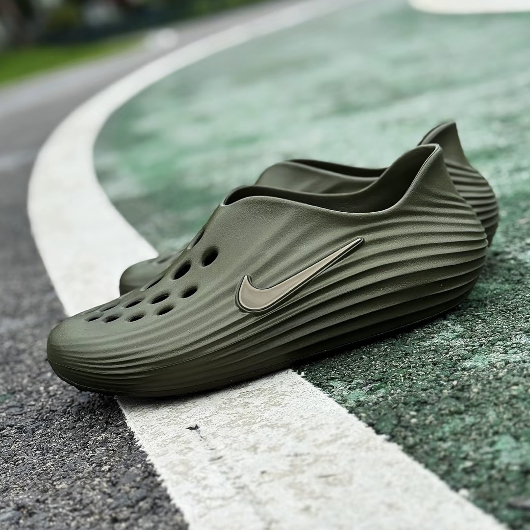 NIKE REACTX REJUVEN8 墨綠 軍綠 全綠 防水 洞洞鞋 拖鞋 休閒 HV5060-201