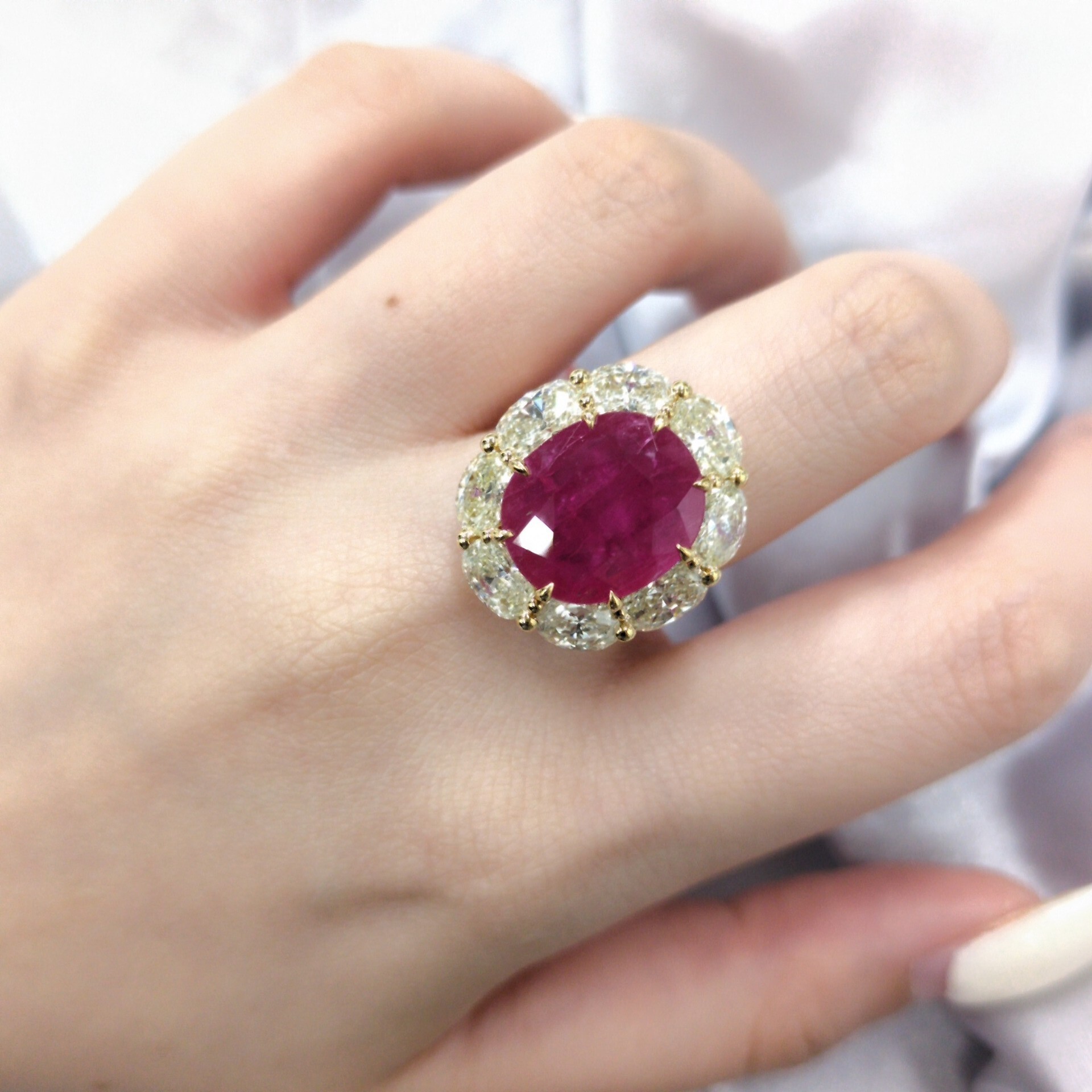18K Yellow Gold 6.53ct Ruby and Diamond Ring