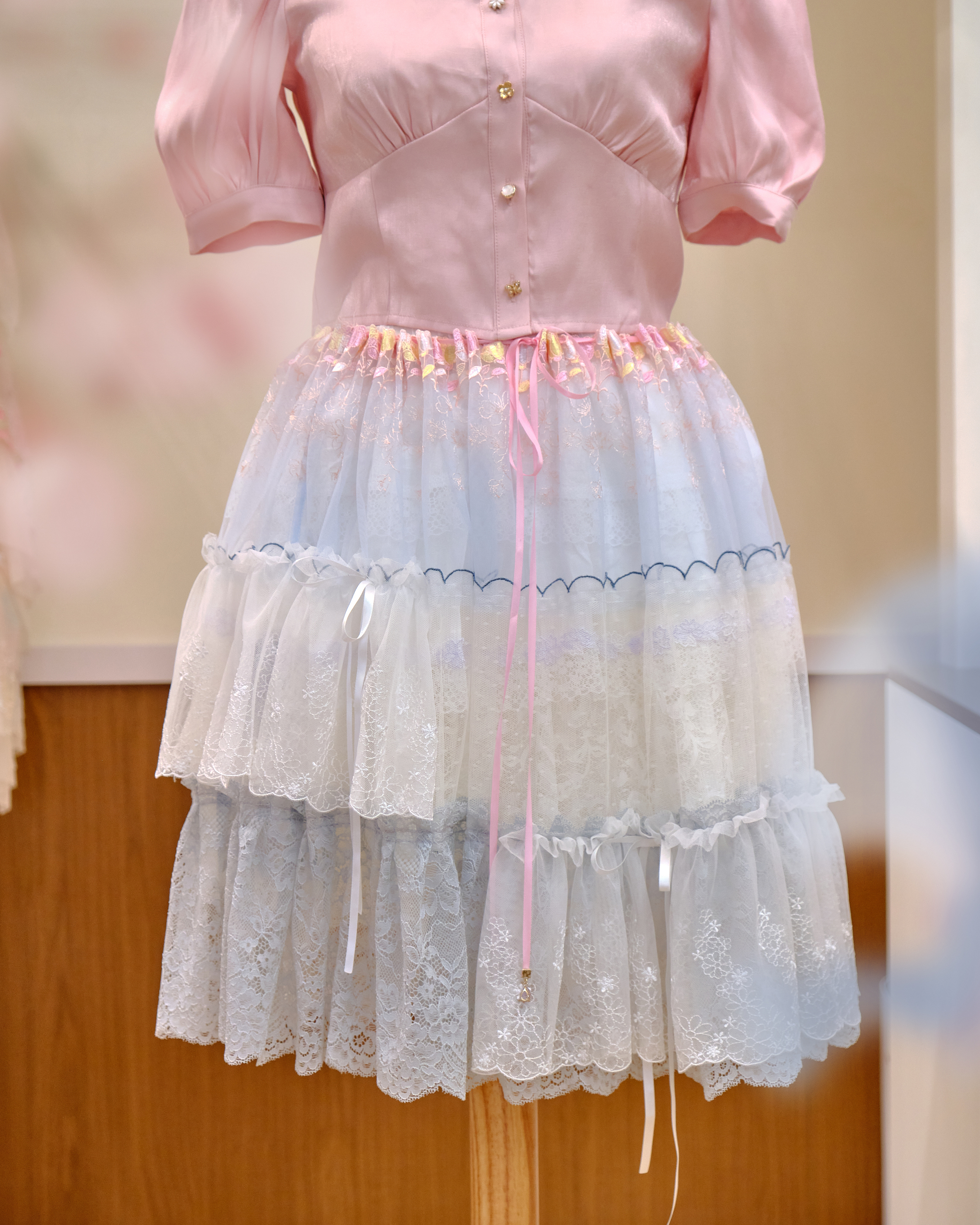 12608 2-in-1 Lace Short Skirt Pants and Sheer Skirt Cover Set