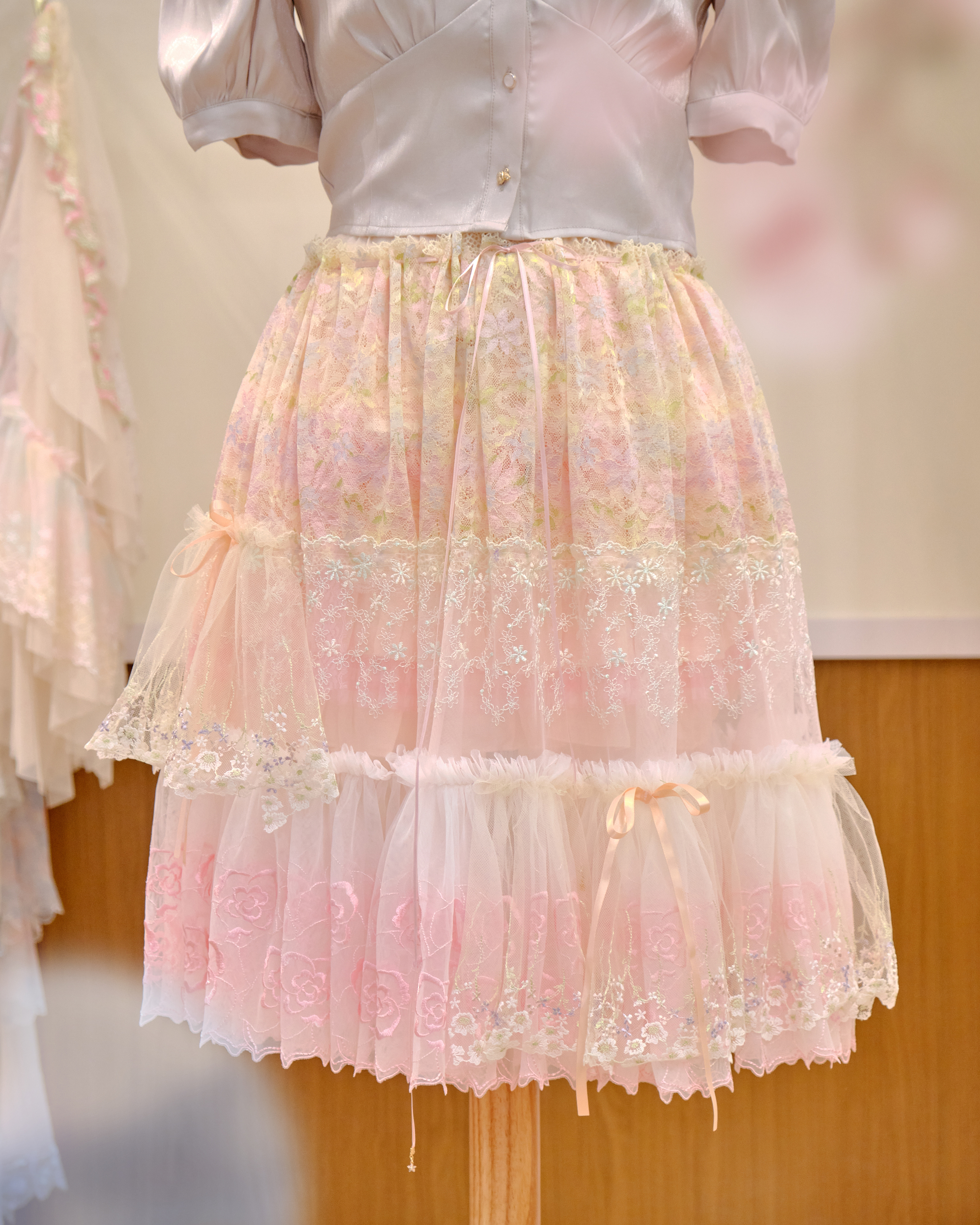 12605 2-in-1 Lace Short Skirt Pants and Sheer Skirt Cover Set