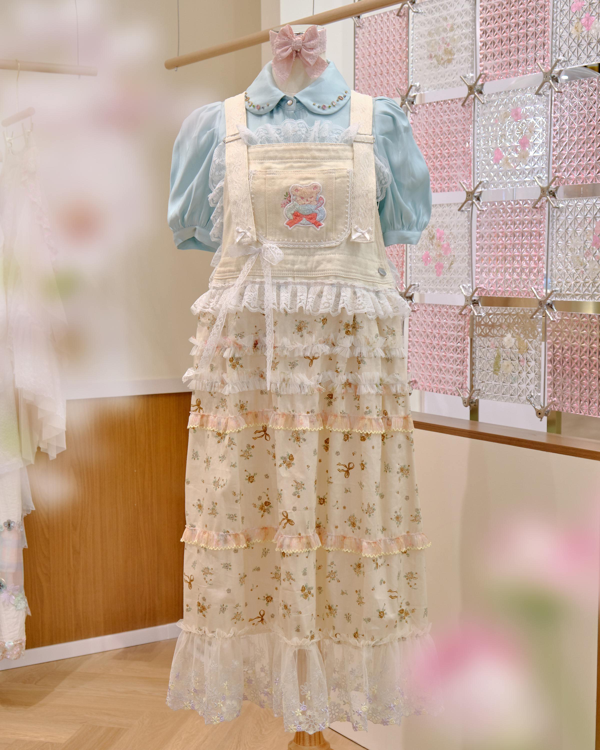 12602 Original Floral Embroidery Patchwork Denim Jumpsuit