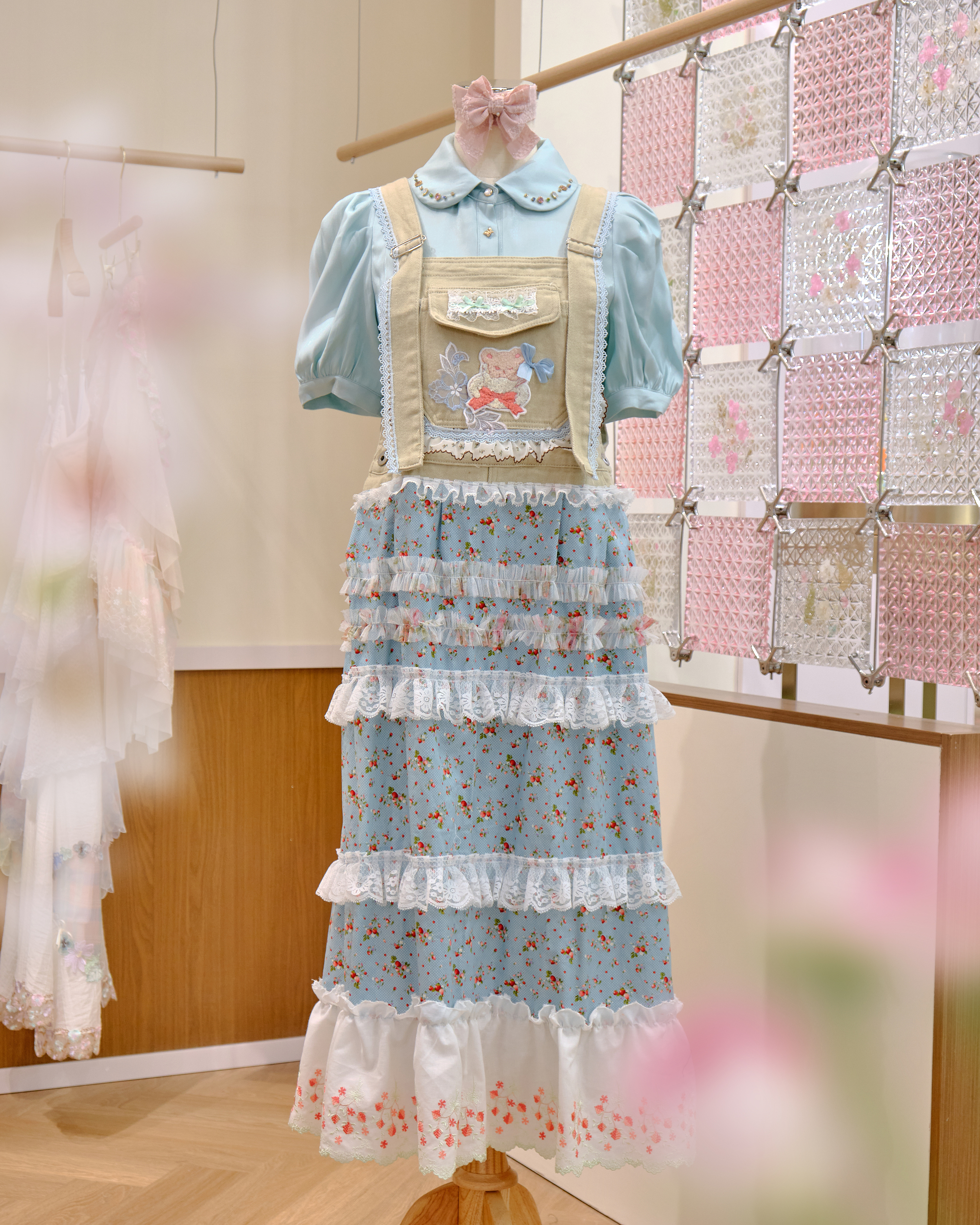 12603 Original Floral Embroidery Patchwork Denim Jumpsuit